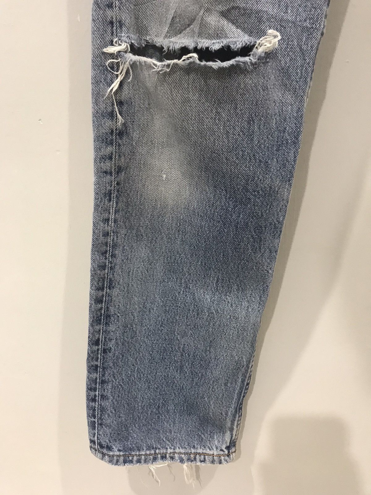 Levi's × Vintage Vintage 90s Levis 501 Kurt Cobain Grunge Distressed Denim Size US 28 / EU 44 - 7 Thumbnail