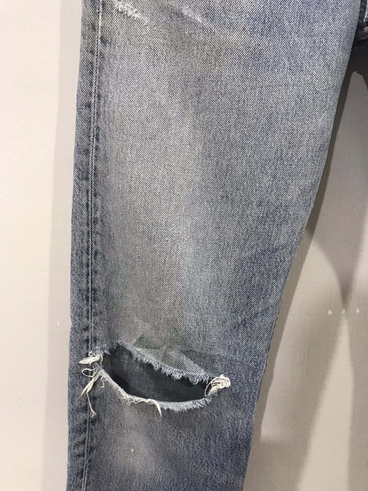 Levi's × Vintage Vintage 90s Levis 501 Kurt Cobain Grunge Distressed Denim Size US 28 / EU 44 - 5 Thumbnail