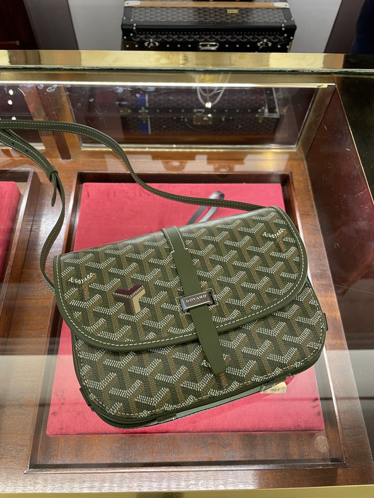 Goyard Womens Belvedere Messenger Grey GM – Luxe Collective