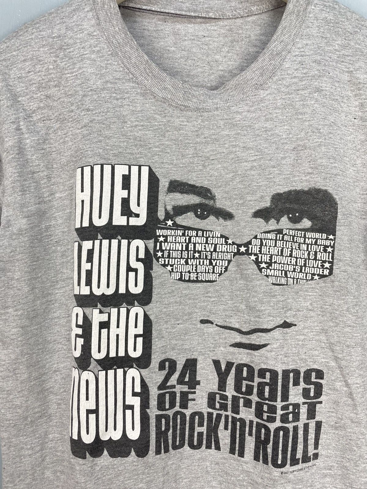 Band Tees Vintage Y2K Huey Lewis & The News rock band t shirt Size US S / EU 44-46 / 1 - 3 Thumbnail