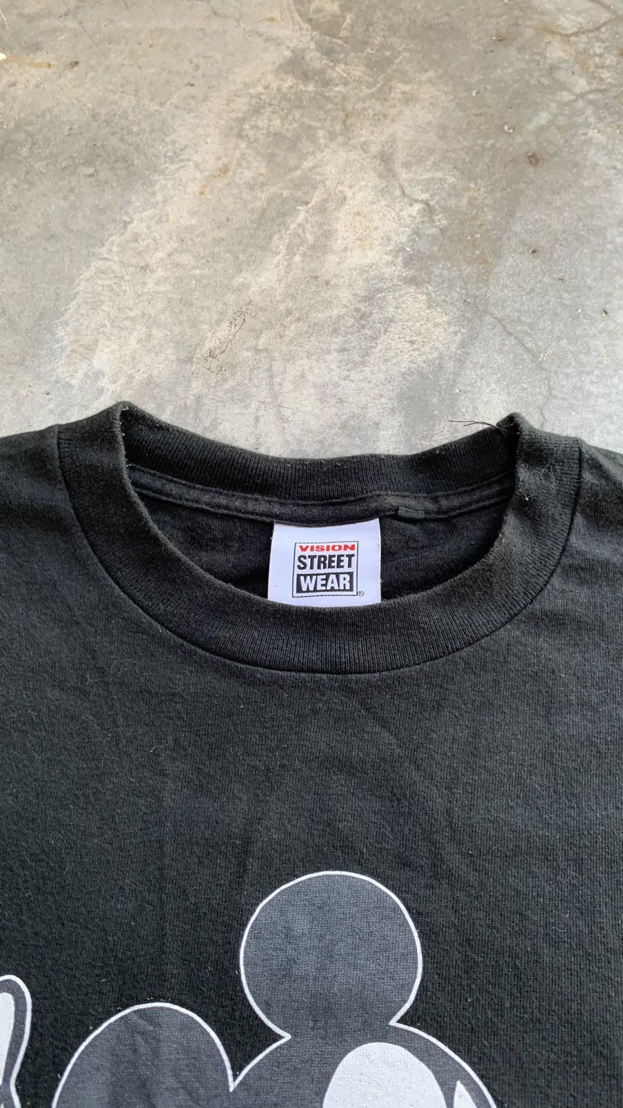 Mickey Mouse Vision Street Wear X Mickey skateboard Tshirt Size US L / EU 52-54 / 3 - 4 Thumbnail