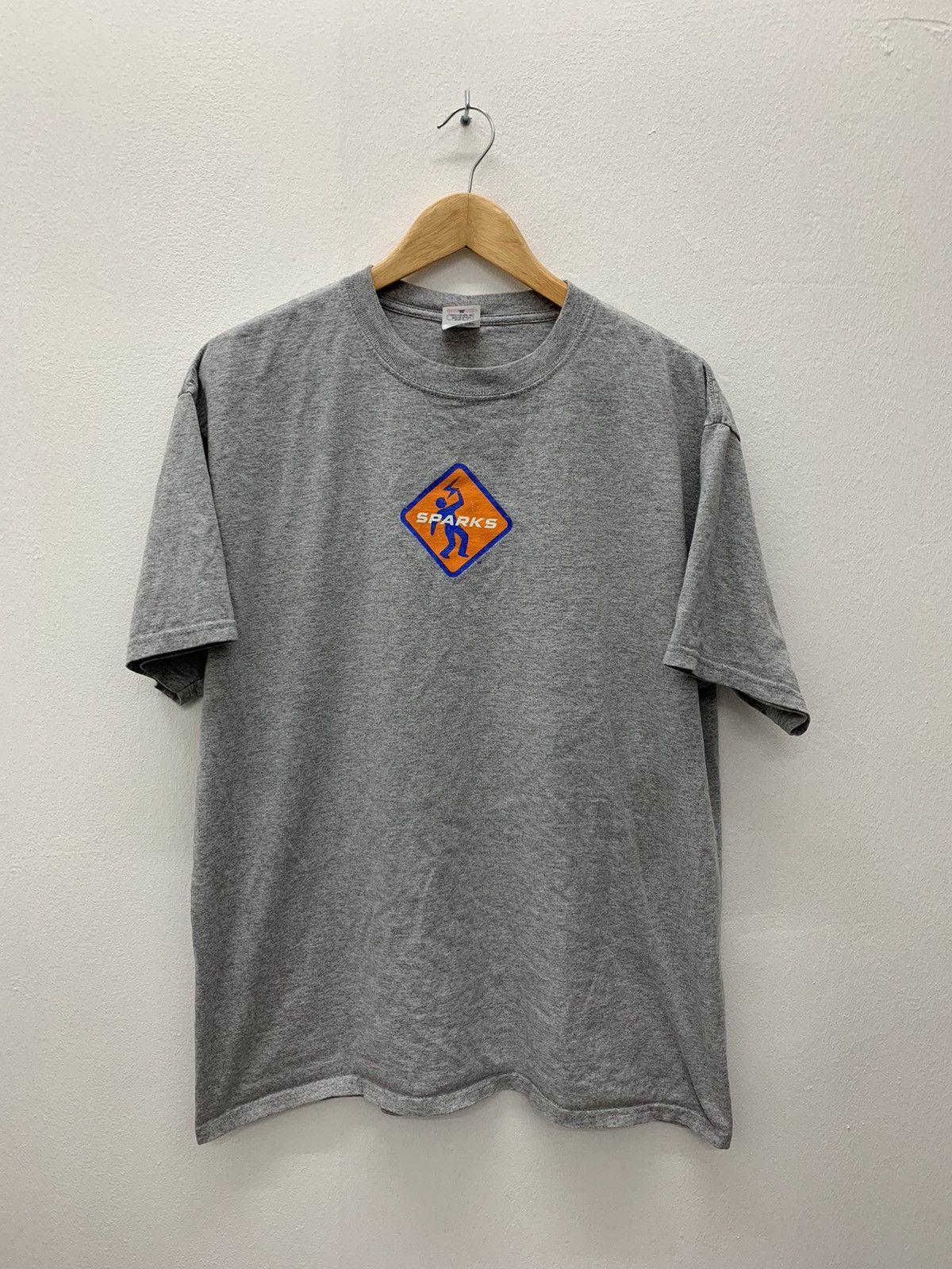 Anvil Vintage 2000 Spark Skateboard Tshirt Size US XL / EU 56 / 4 - 2 Thumbnail