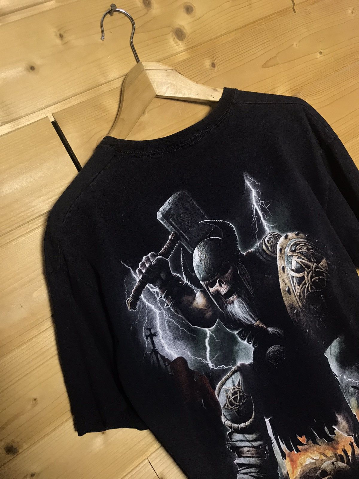 Vintage Vintage Spiral skull t-shirt Size US L / EU 52-54 / 3 - 9 Thumbnail