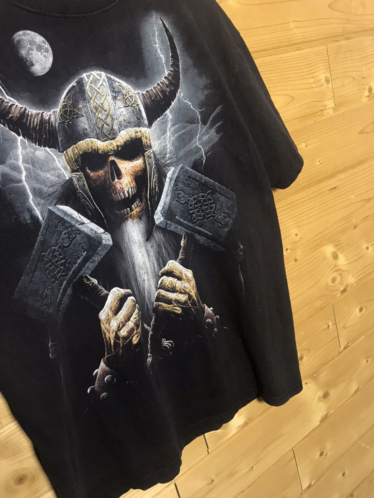 Vintage Vintage Spiral skull t-shirt Size US L / EU 52-54 / 3 - 3 Thumbnail