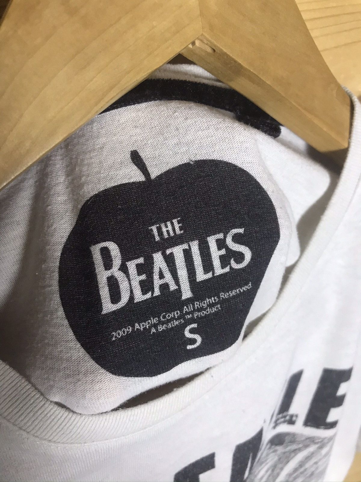 Band Tees 2009 The Beatles band t-shirt Size US S / EU 44-46 / 1 - 8 Thumbnail