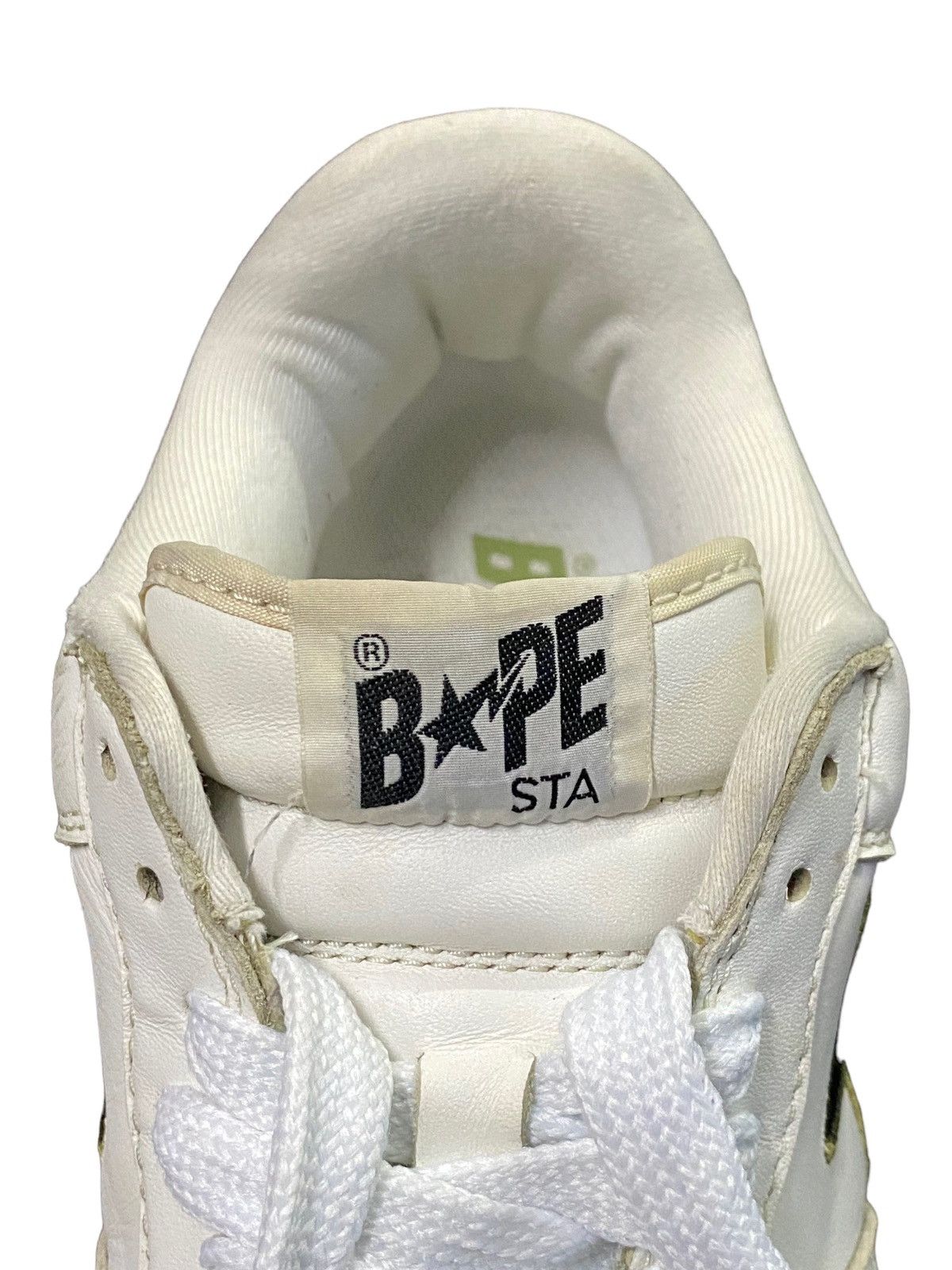 Bape A Bathing Ape ( BAPE ) Bapesta 1st Camo Sneakers Size US 9 / EU 42 - 14 Thumbnail