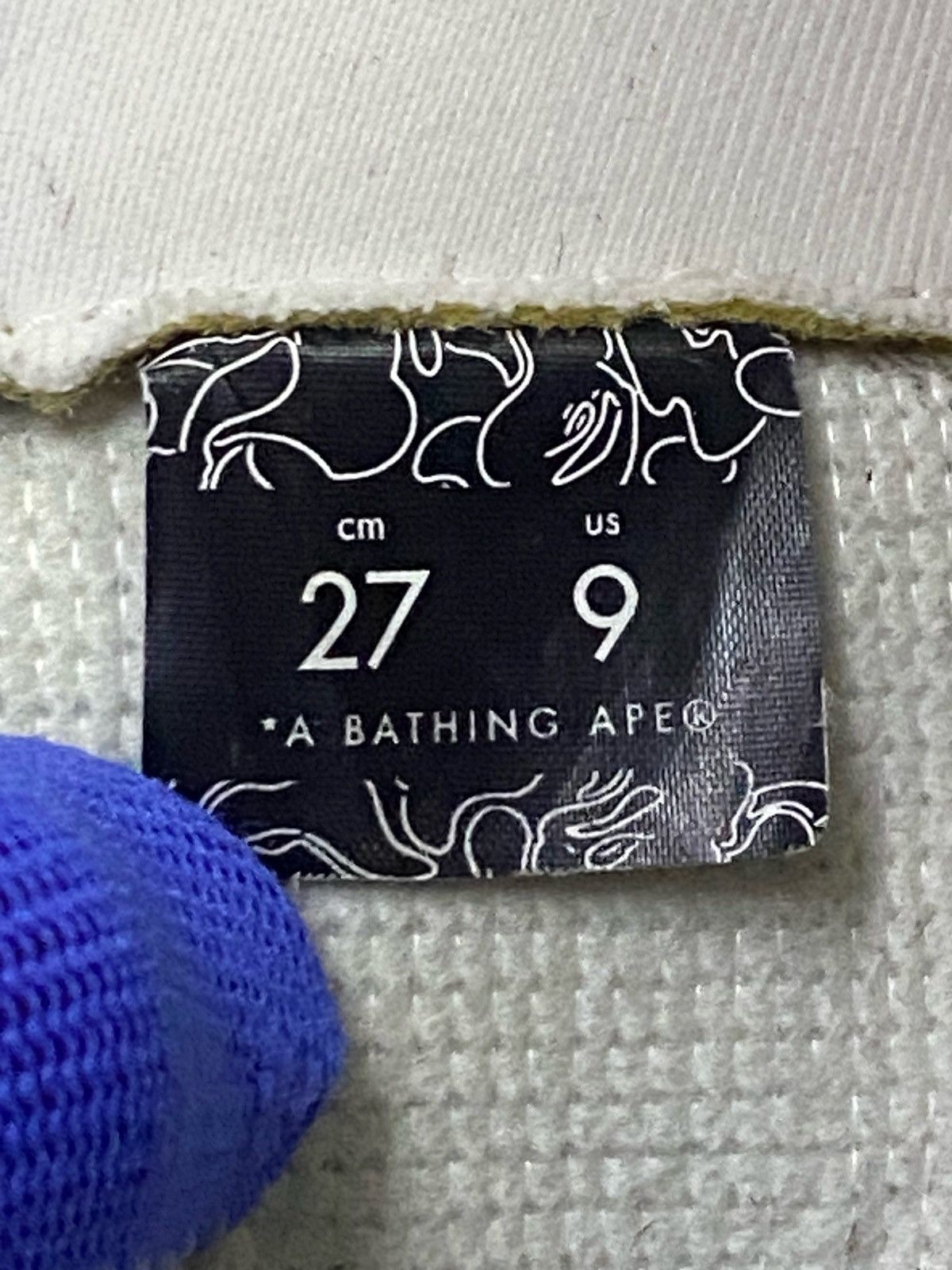 Bape A Bathing Ape ( BAPE ) Bapesta 1st Camo Sneakers Size US 9 / EU 42 - 9 Thumbnail