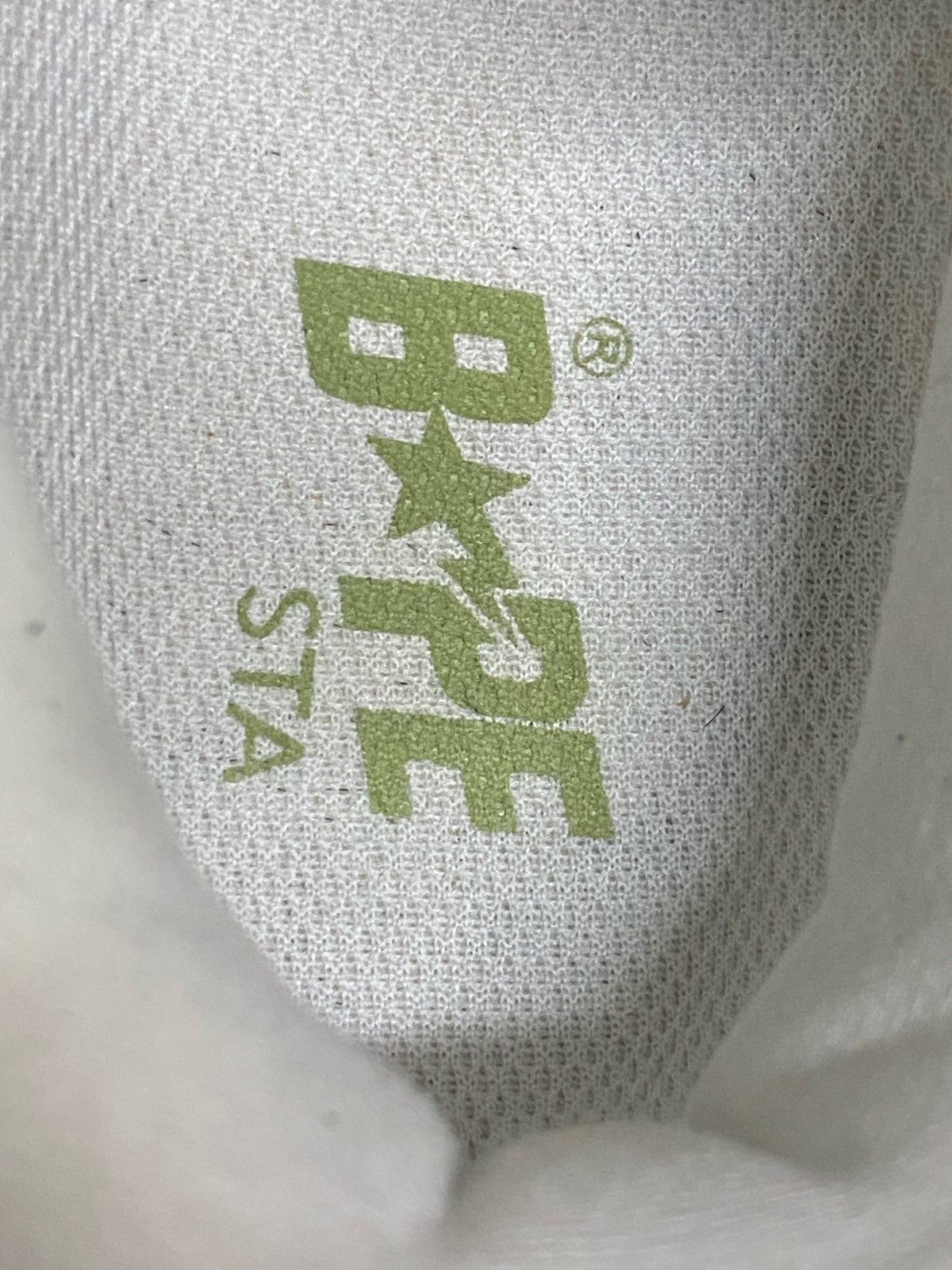 Bape A Bathing Ape ( BAPE ) Bapesta 1st Camo Sneakers Size US 9 / EU 42 - 12 Thumbnail