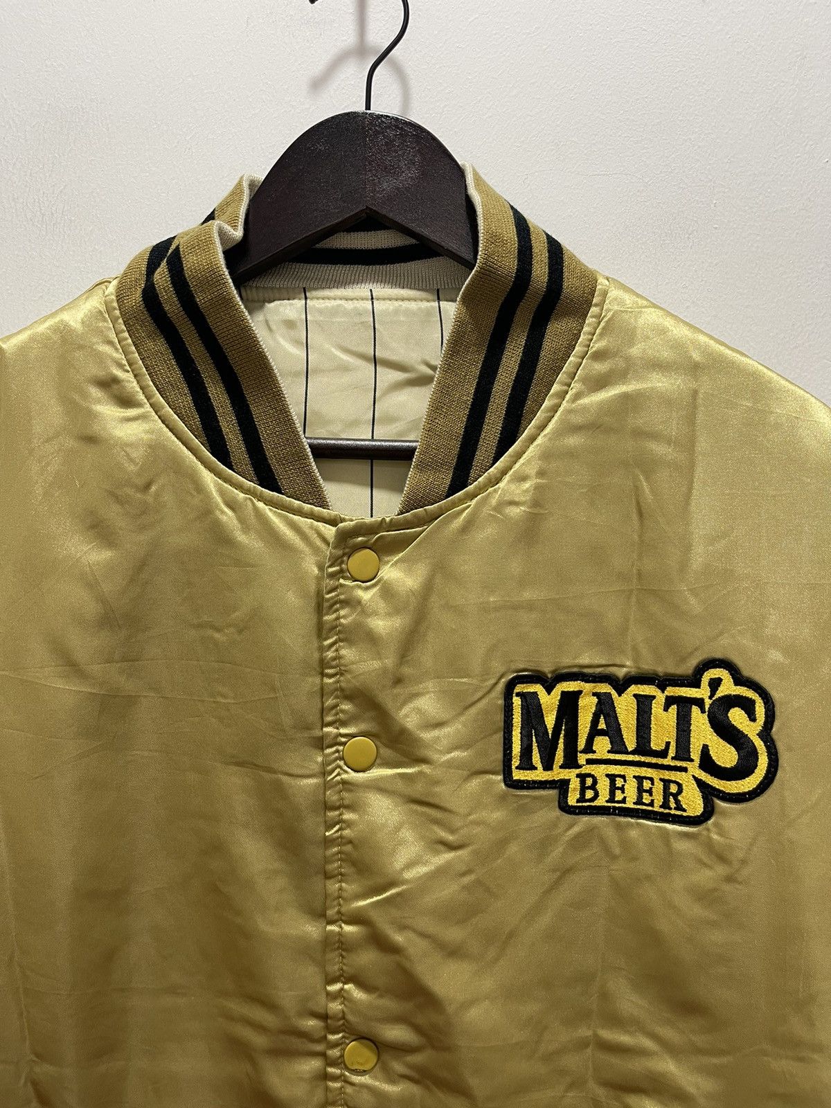 Japanese Brand × Vintage VINTAGE MALTS BEER REVERSIBLE KANYE STYLE BOMBER JACKET Size US L / EU 52-54 / 3 - 3 Thumbnail
