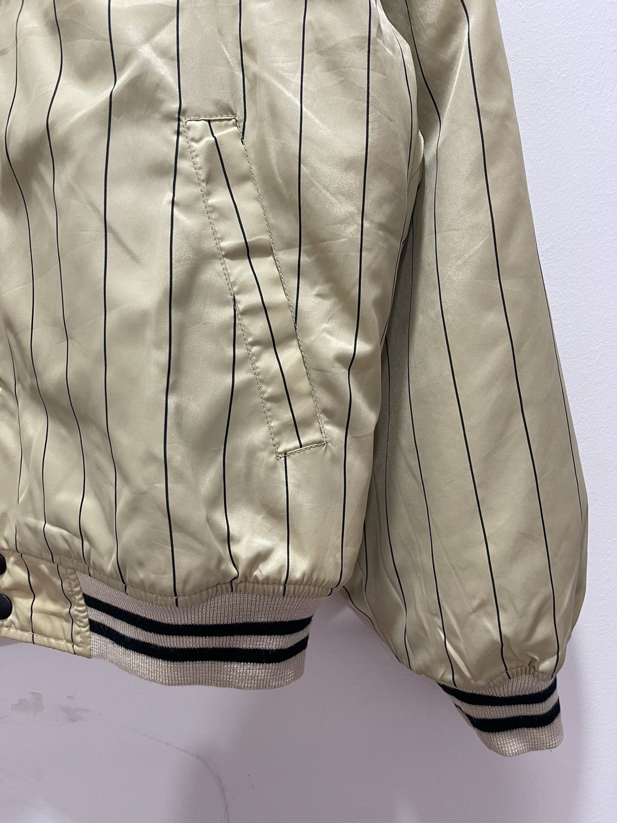 Japanese Brand × Vintage VINTAGE MALTS BEER REVERSIBLE KANYE STYLE BOMBER JACKET Size US L / EU 52-54 / 3 - 11 Thumbnail
