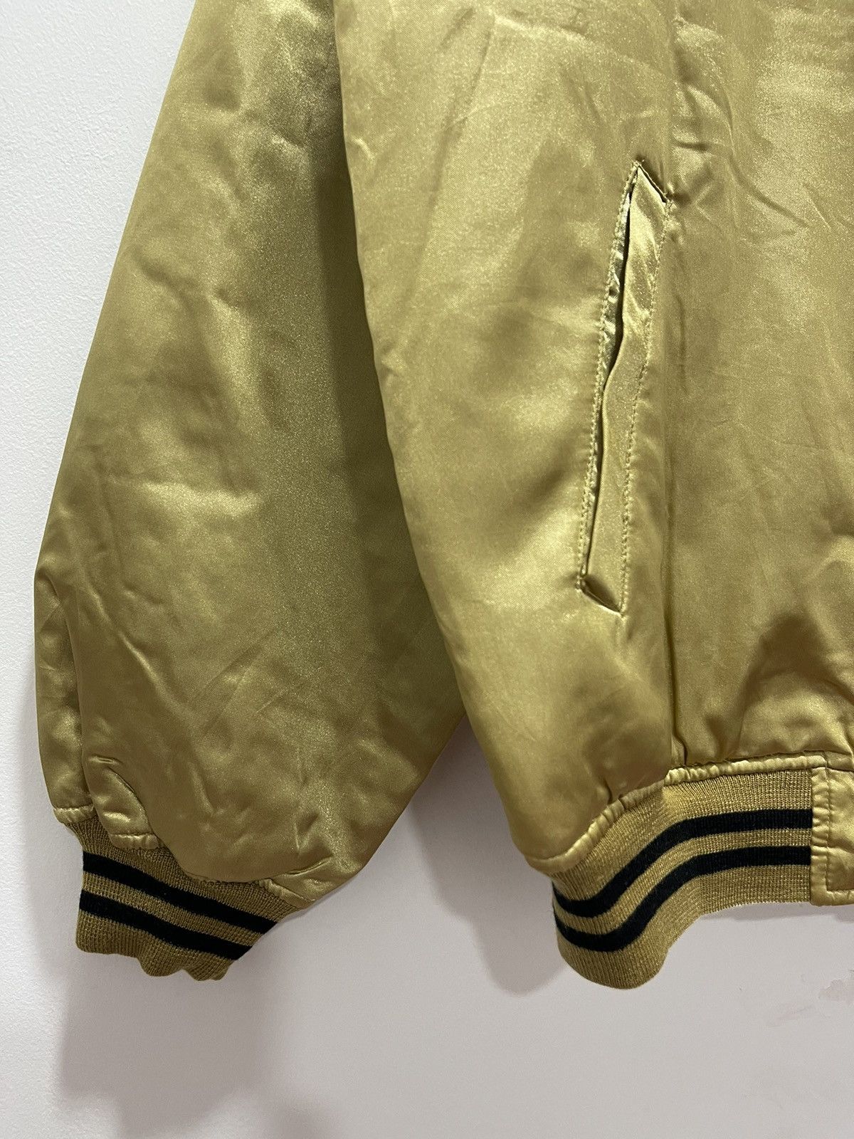 Japanese Brand × Vintage VINTAGE MALTS BEER REVERSIBLE KANYE STYLE BOMBER JACKET Size US L / EU 52-54 / 3 - 7 Thumbnail