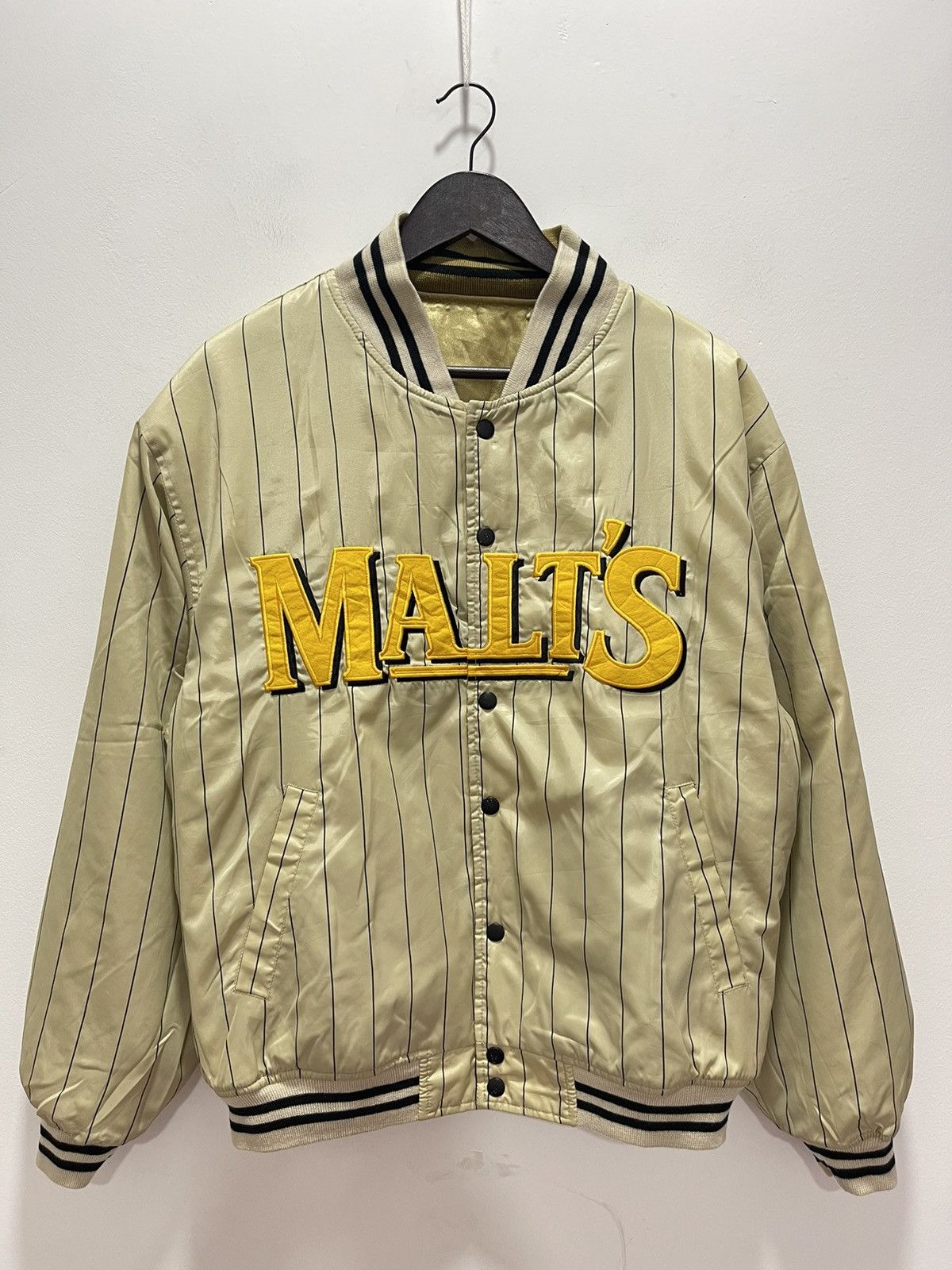 Japanese Brand × Vintage VINTAGE MALTS BEER REVERSIBLE KANYE STYLE BOMBER JACKET Size US L / EU 52-54 / 3 - 9 Thumbnail