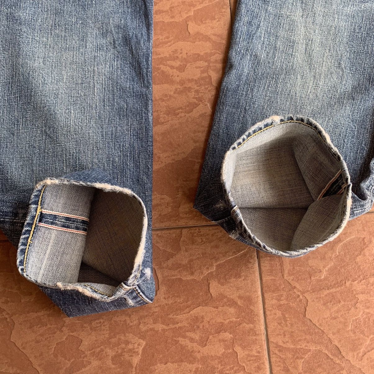Tommy Hilfiger × Tommy Jeans × Vintage TOMMY HILFINGER 29x30 REDLINE LIGHTWASH SELVEDGE JEANS PANTS Size US 29 - 17 Thumbnail