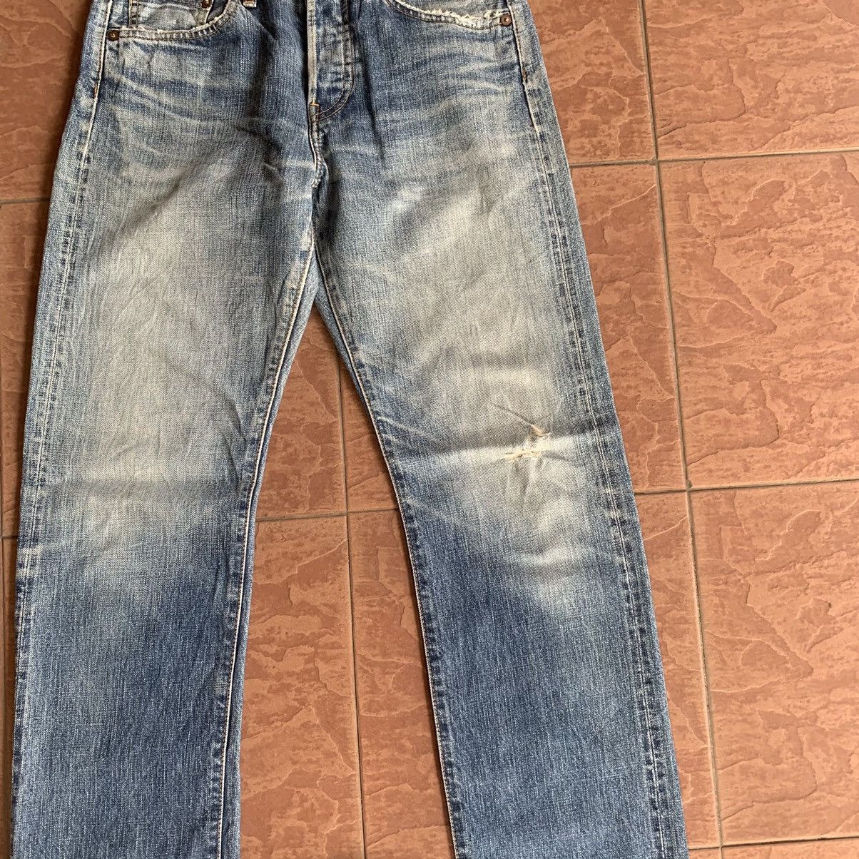 Tommy Hilfiger × Tommy Jeans × Vintage TOMMY HILFINGER 29x30 REDLINE LIGHTWASH SELVEDGE JEANS PANTS Size US 29 - 9 Thumbnail