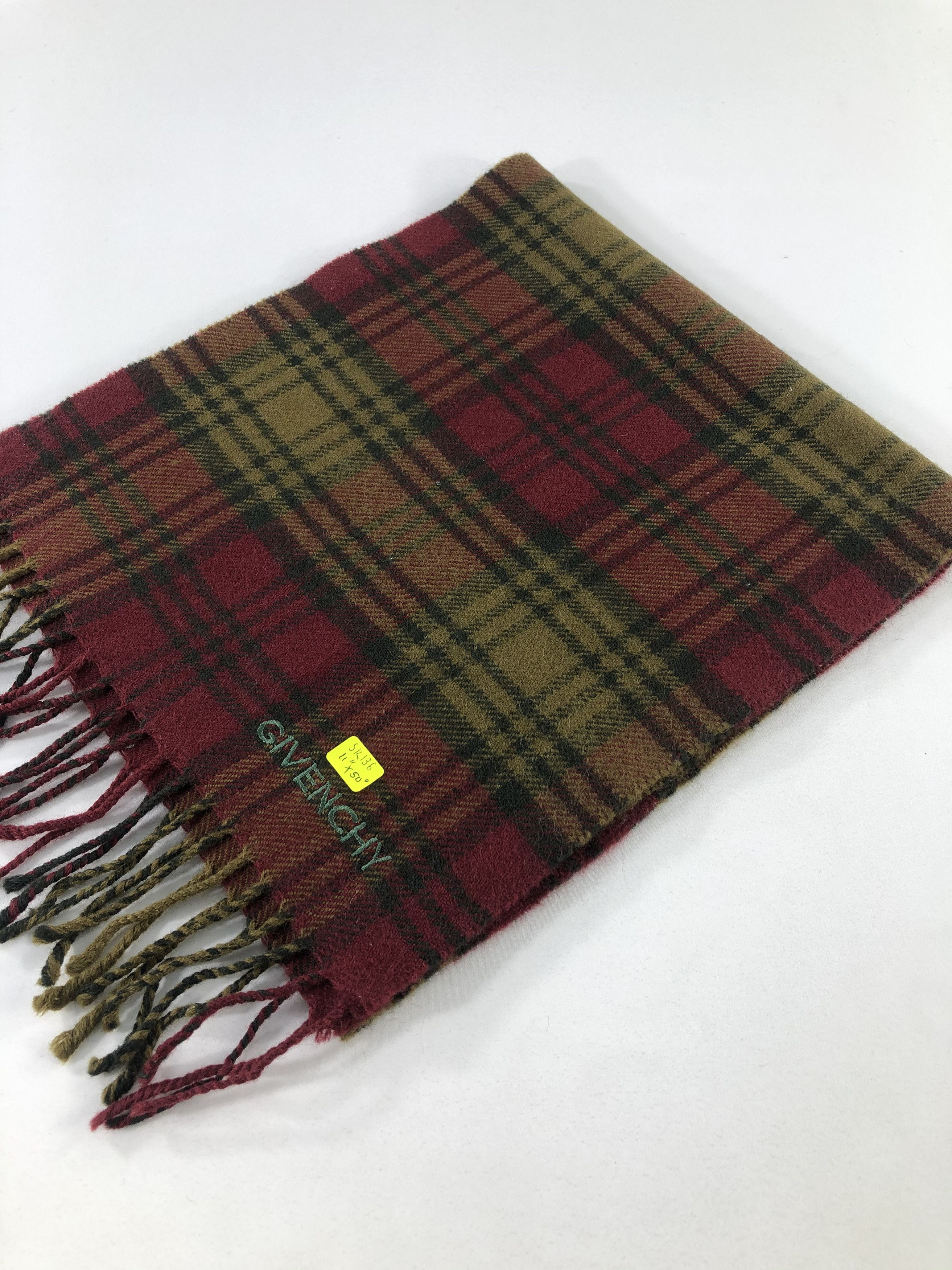 Givenchy Givenchy Scarf / Muffler / Neckwear Size ONE SIZE - 5 Thumbnail