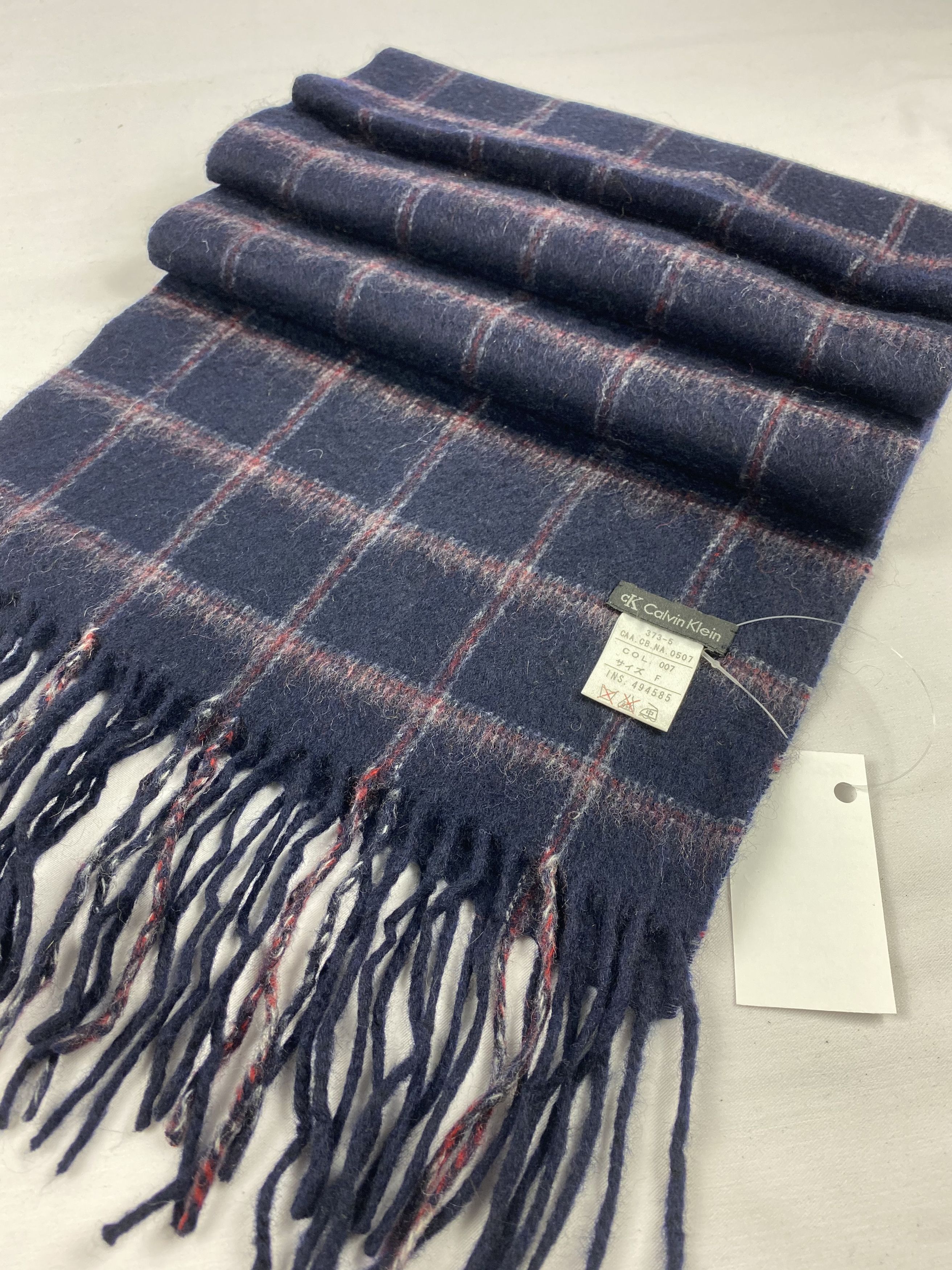Calvin Klein Calvin Klein Scarf / Muffler / Neckwear Size ONE SIZE - 2 Thumbnail