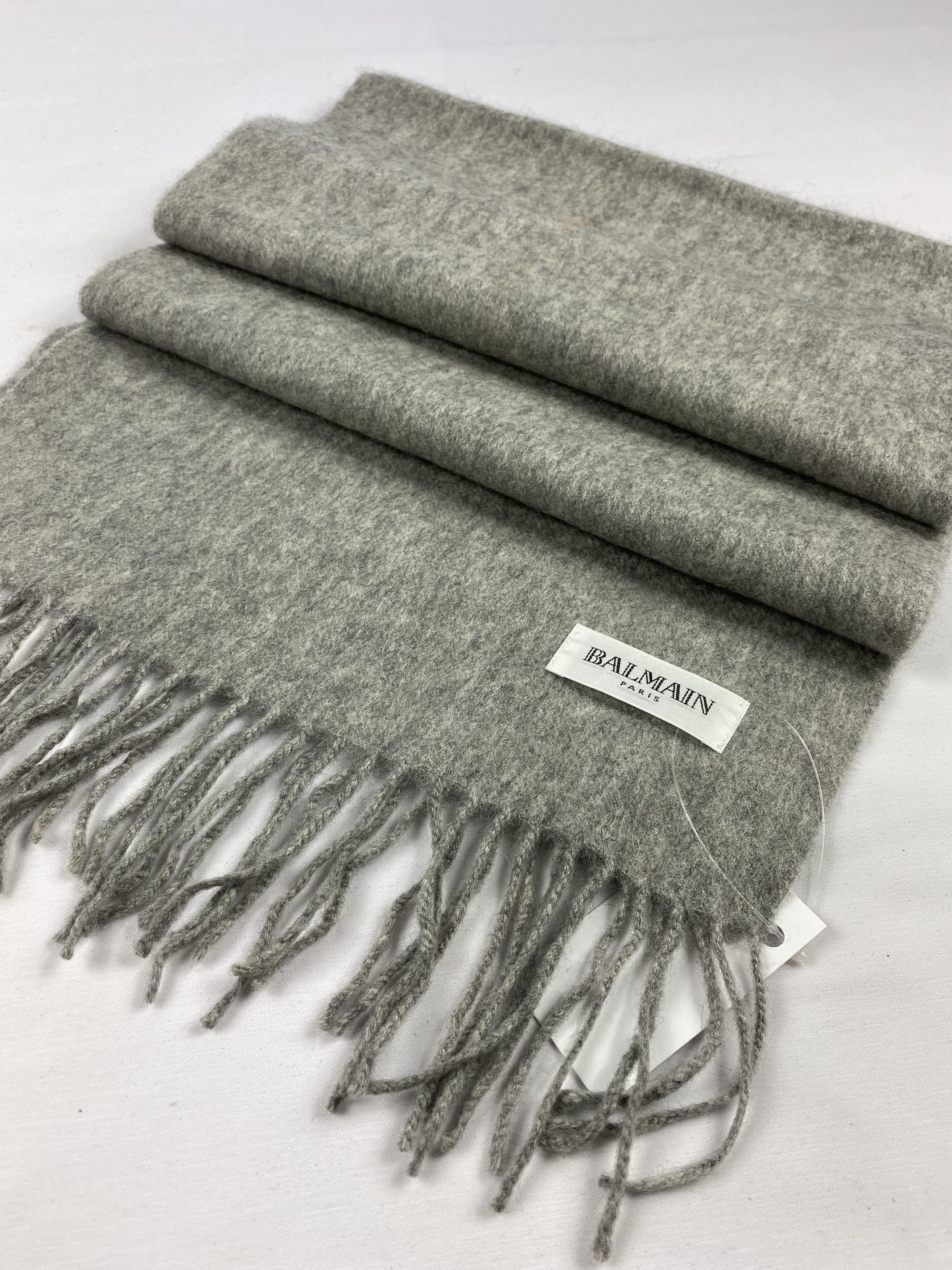 Pierre Balmain Balmain Cashmere Scarf / Muffler / Neckwear Size ONE SIZE - 5 Thumbnail