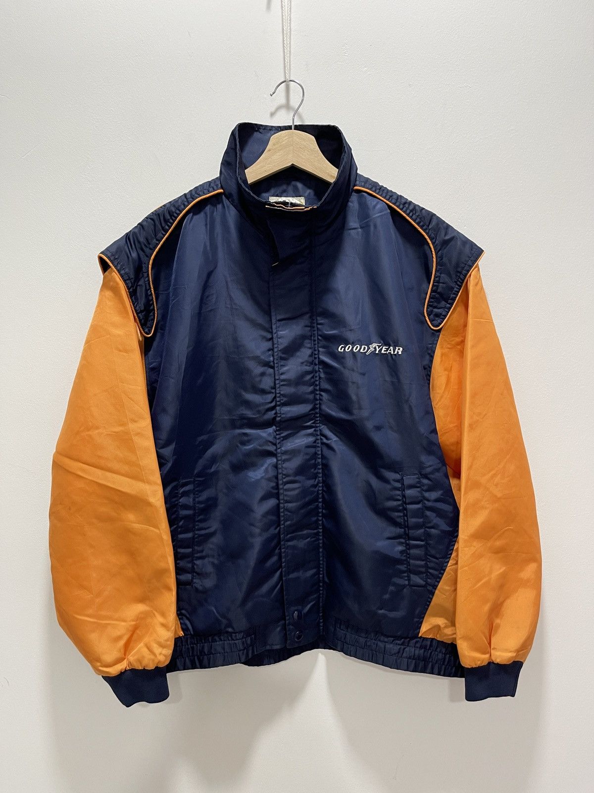 Sports Specialties VINTAGE GOOD YEAR RACING SPORT LIGHT JACKET DISTRESSED Size US M / EU 48-50 / 2 - 3 Thumbnail