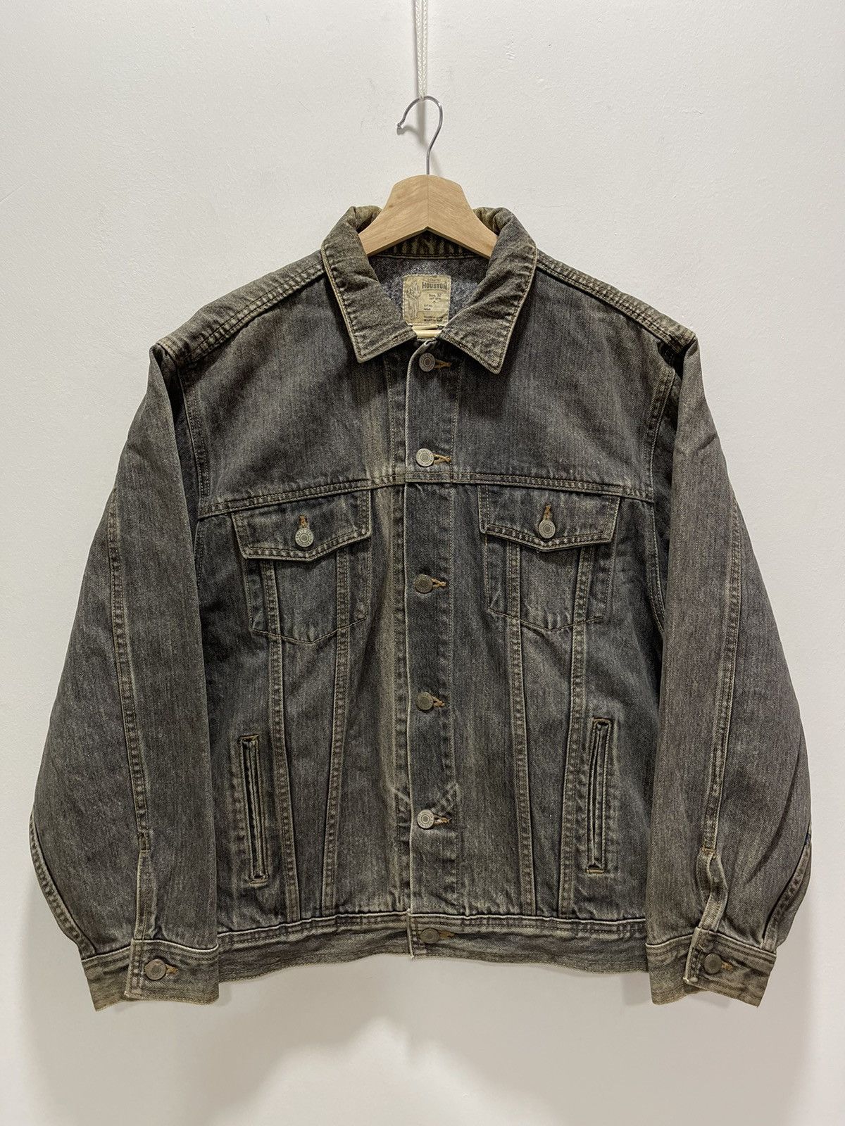 Japanese Brand × Vintage VINTAGE 80s HOUSTON TRUCKER SUN FADED DENIM JACKET Size US M / EU 48-50 / 2 - 1 Thumbnail