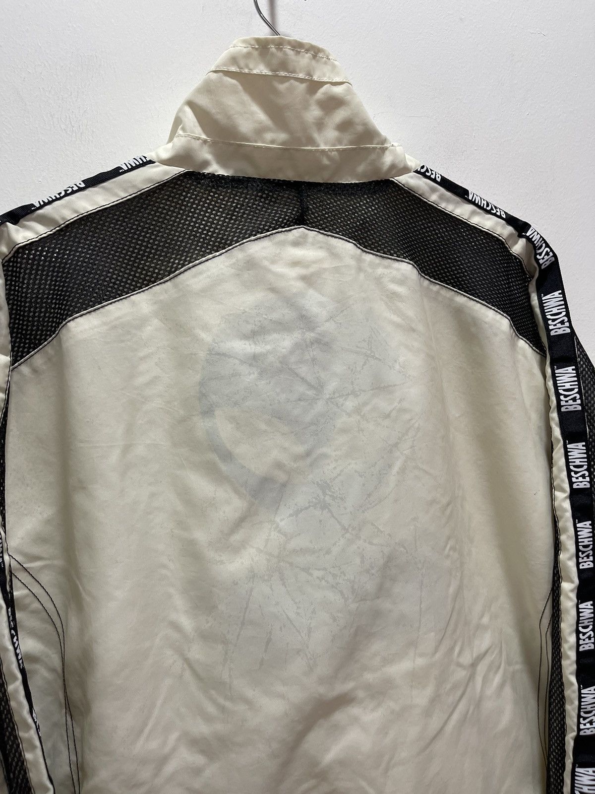 Japanese Brand × Vintage VINTAGE BESCHEWA LIKE ALLIEN LOGO LIGHT JACKET Size US M / EU 48-50 / 2 - 6 Thumbnail