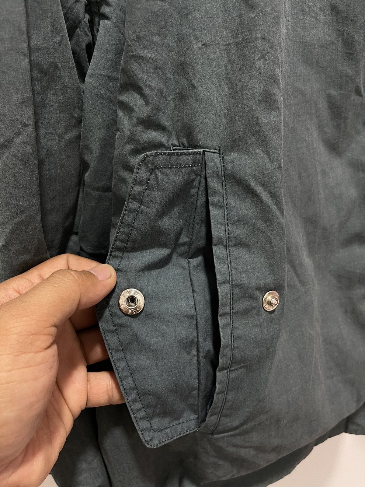 Burberry BURBERRY NOVA CHECK RIVERSIBLE BOMBER JACKET Size US L / EU 52-54 / 3 - 15 Thumbnail