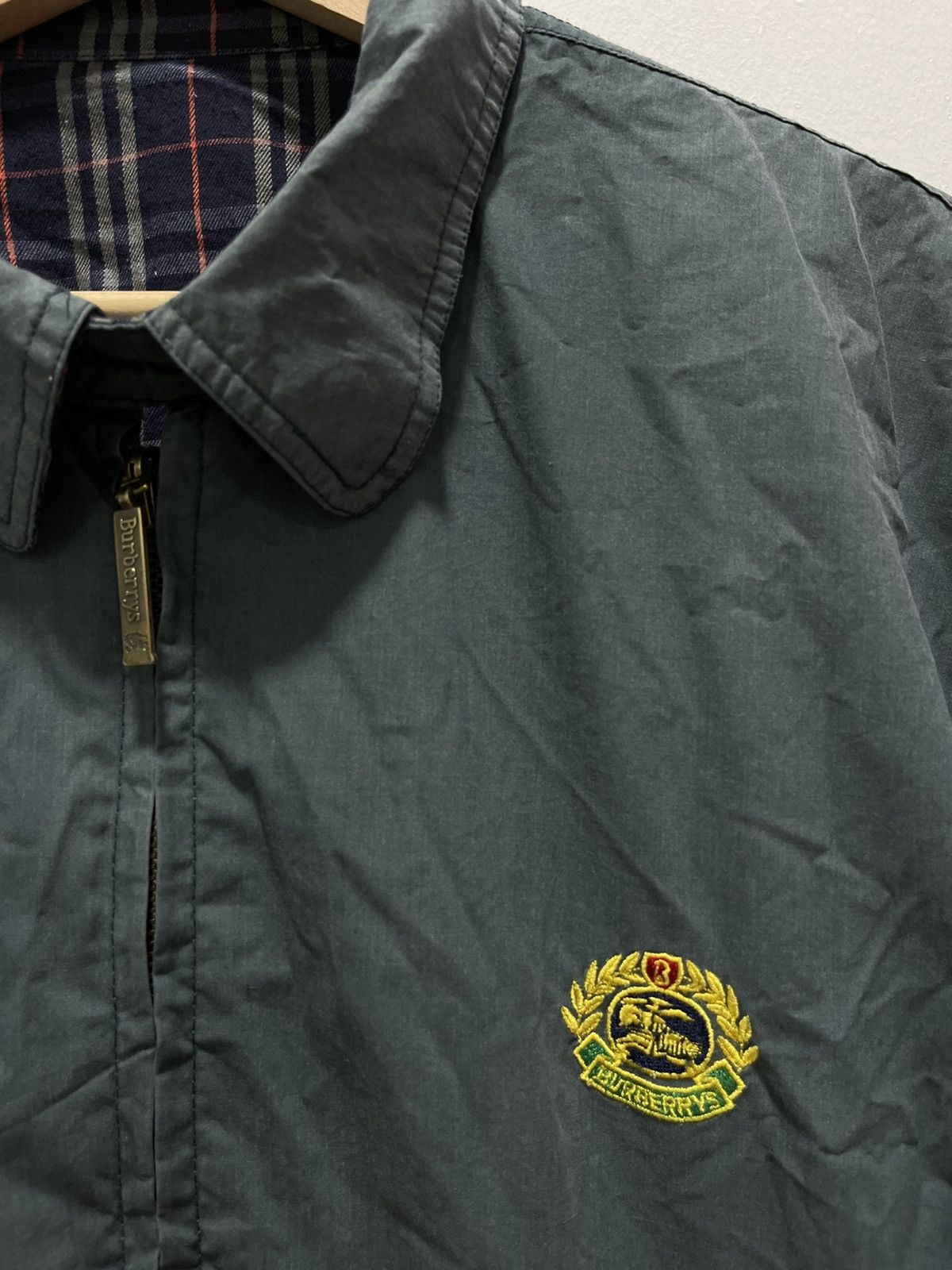 Burberry BURBERRY NOVA CHECK RIVERSIBLE BOMBER JACKET Size US L / EU 52-54 / 3 - 9 Thumbnail