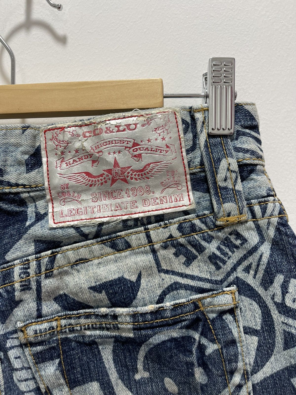 If Six Was Nine × Le Grande Bleu (L.G.B.) × Vintage CO&LU SMILE PRINTED DISTRESSED JEANS LIKE HISTERIC GLAMOUR Size 25" / US 0 / IT 36 - 12 Thumbnail