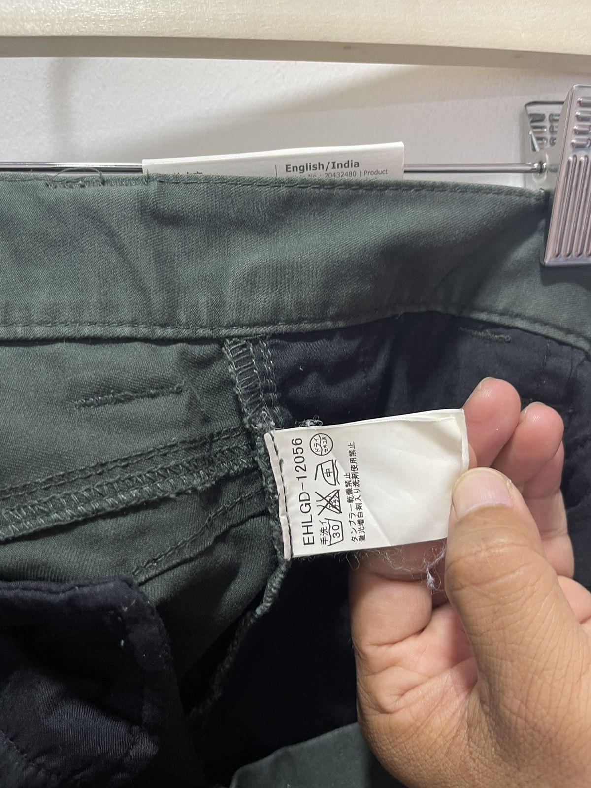 Japanese Brand KLEIN PLUS HOMME TAPPERED MULTIPOCKET STRETCHABLE CARGO Size US 31 - 18 Thumbnail