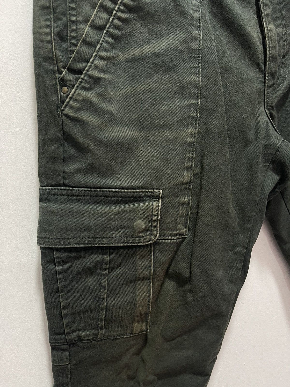 Japanese Brand KLEIN PLUS HOMME TAPPERED MULTIPOCKET STRETCHABLE CARGO Size US 31 - 7 Thumbnail