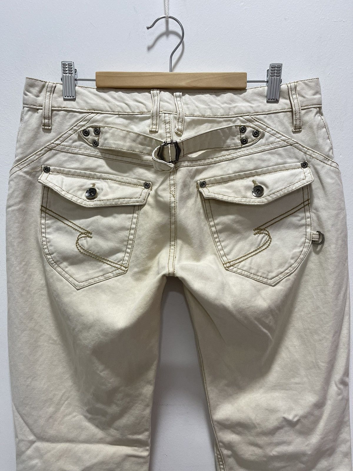 semanticdesign SEMANTIC DESIGN BUCKLE BACK SEDITIONARIES DISTRESSED JEANS Size US 30 / EU 46 - 5 Thumbnail