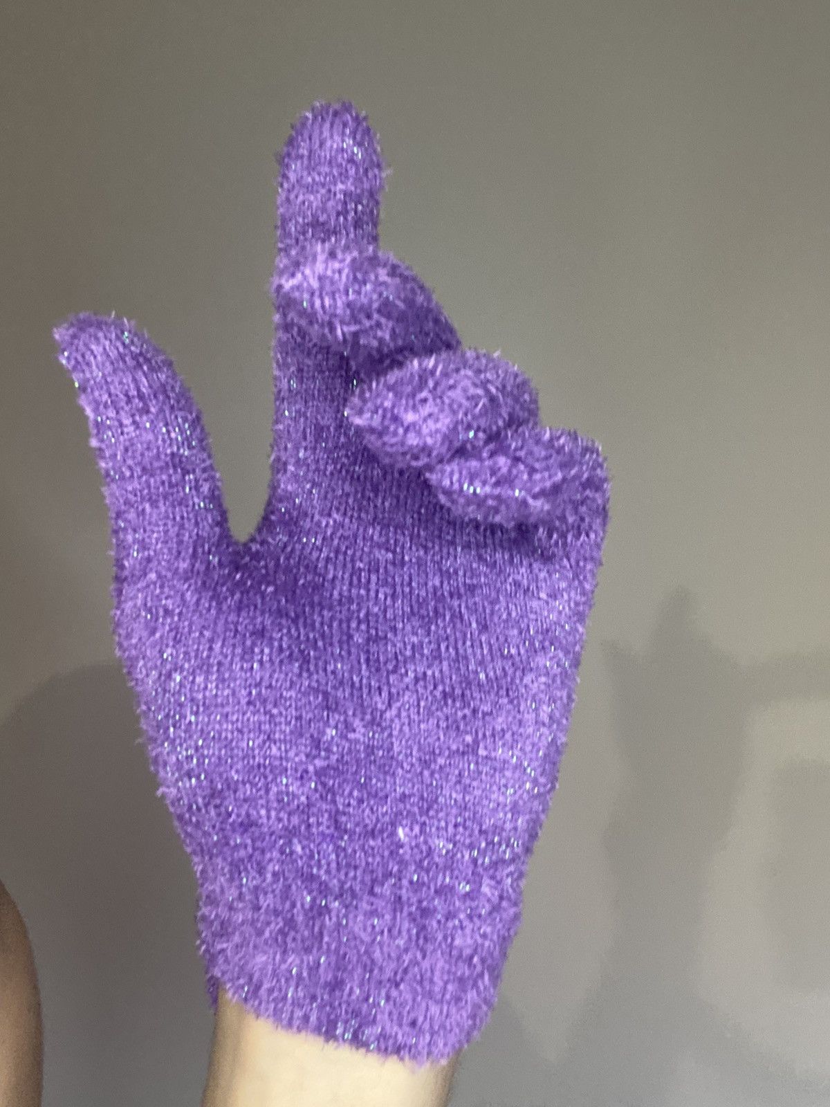 Vintage PURPLE METALLIC FUZZY KNIT GLOVES Size ONE SIZE - 2 Thumbnail