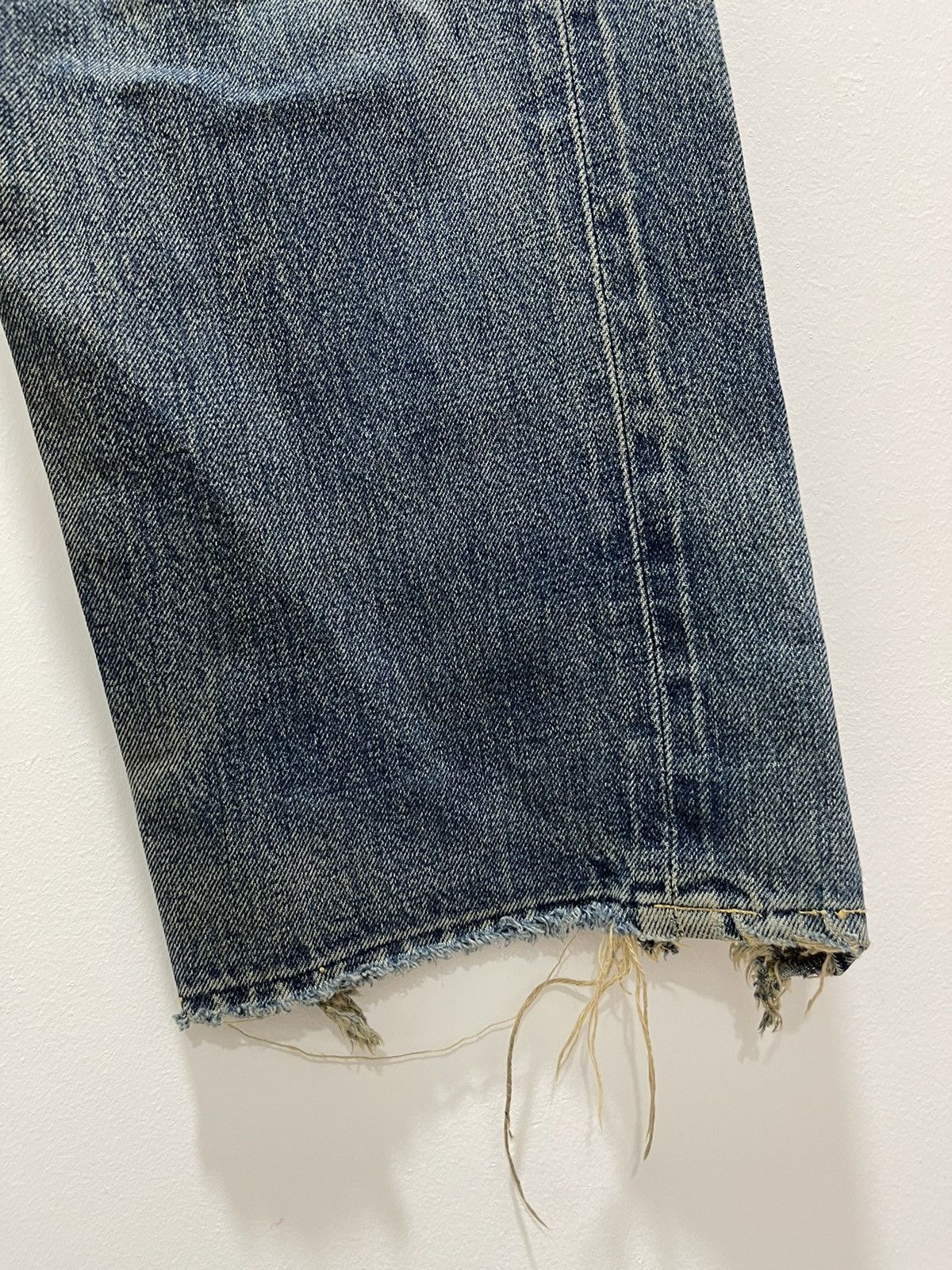 Japanese Brand DISTRESSED JAPANESE HR MARKET SELVEDGE DENIM JEANS Size US 31 - 8 Thumbnail
