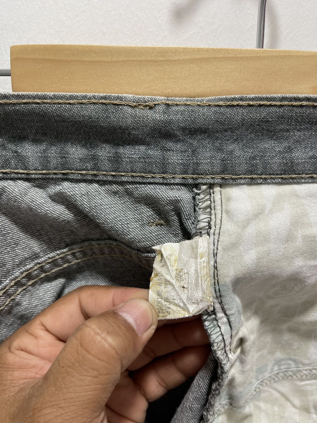 Vintage JAPANESE XLARGE BUTTON FLY DISTRESSED DENIM JEANS Size US 31 - 15 Thumbnail