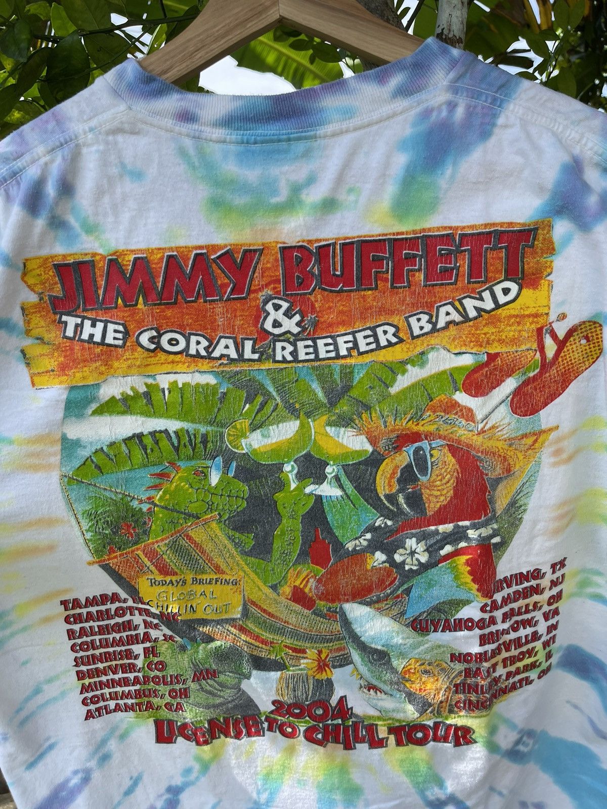 Band Tees VINTAGE JIMMY BUFFET BEACH 2004 TIE DYE TOUR TEE Size US XL / EU 56 / 4 - 4 Thumbnail