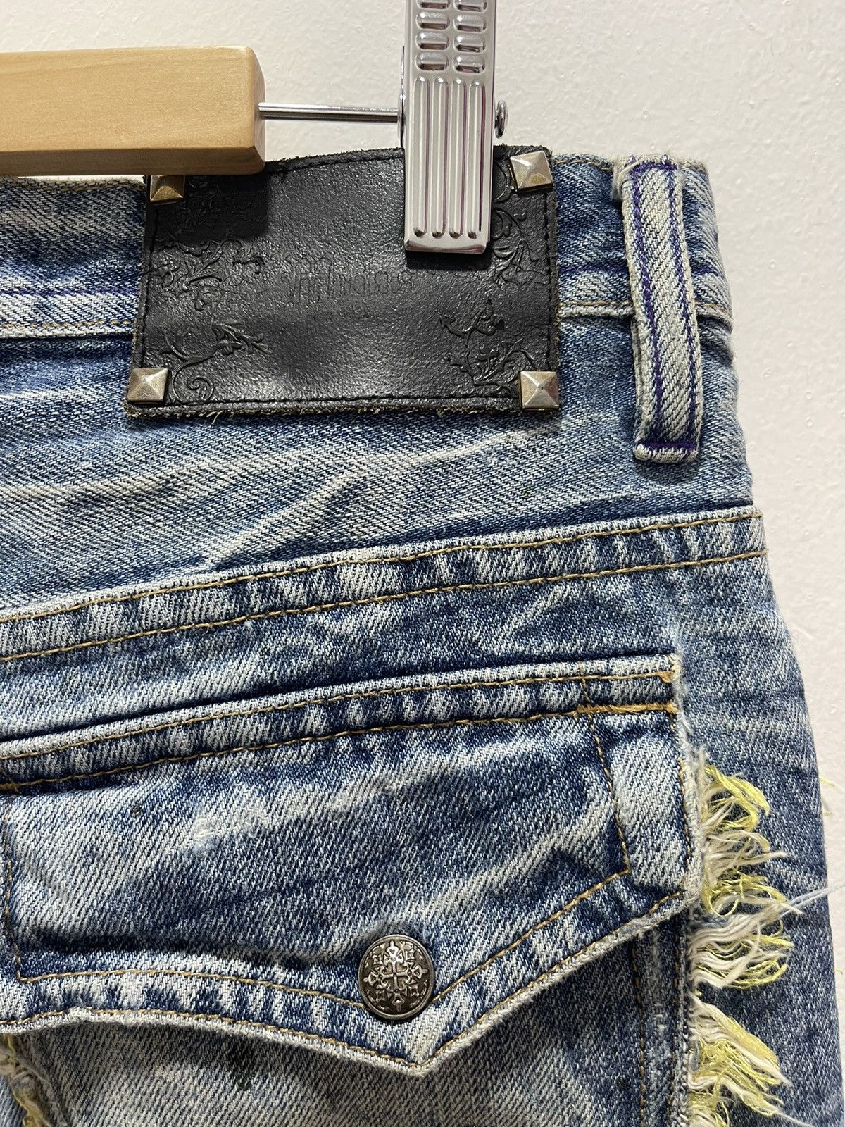 If Six Was Nine × Vintage JAPANESE RIPS SPLATTER GOLD FLARED LEG DISTRESSED JEANS Size US 30 / EU 46 - 16 Thumbnail