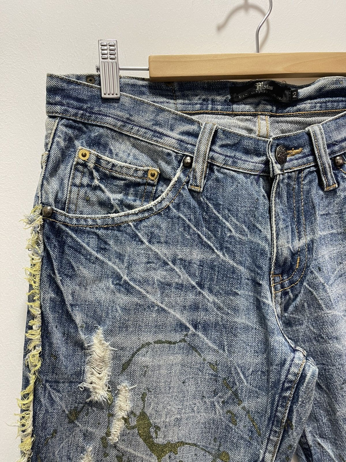If Six Was Nine × Vintage JAPANESE RIPS SPLATTER GOLD FLARED LEG DISTRESSED JEANS Size US 30 / EU 46 - 3 Thumbnail