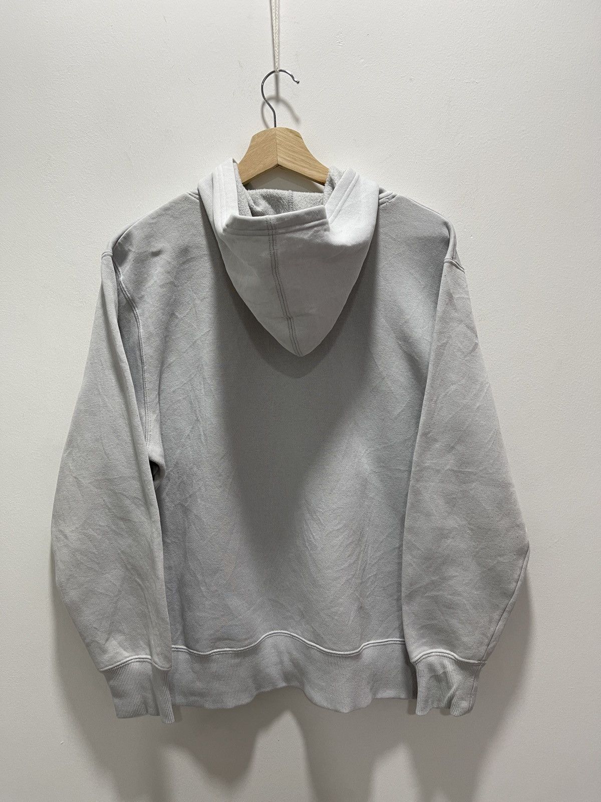 New Balance NEW BALANCE MINI LOGO EMBROIDERY HOODIE SWEATSHIRT Size US S / EU 44-46 / 1 - 4 Thumbnail