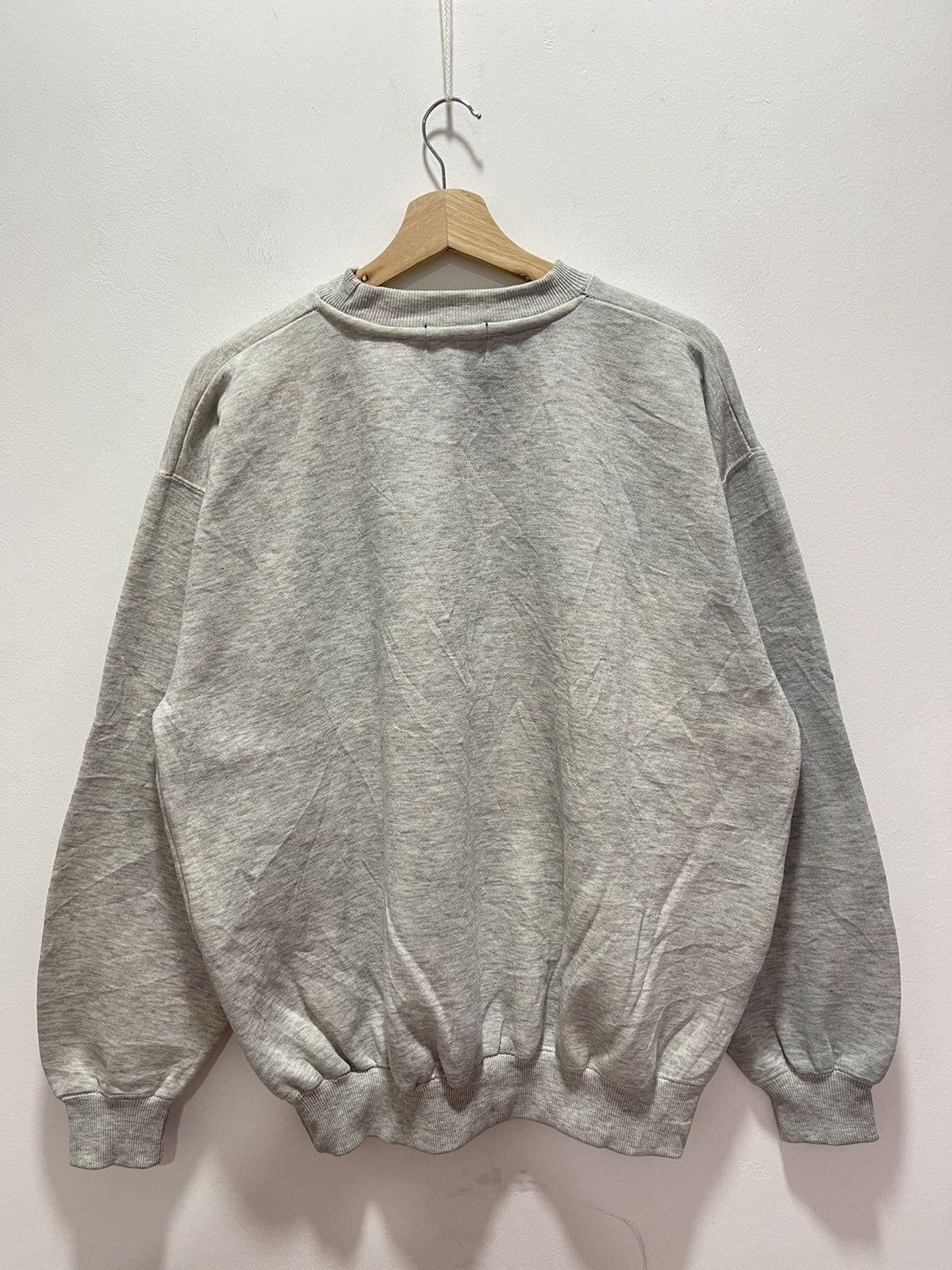 DKNY × Vintage VINTAGE 90s DKNY NYC SPELLOUT DISTRESSED SWEATSHIRT Size US L / EU 52-54 / 3 - 7 Thumbnail