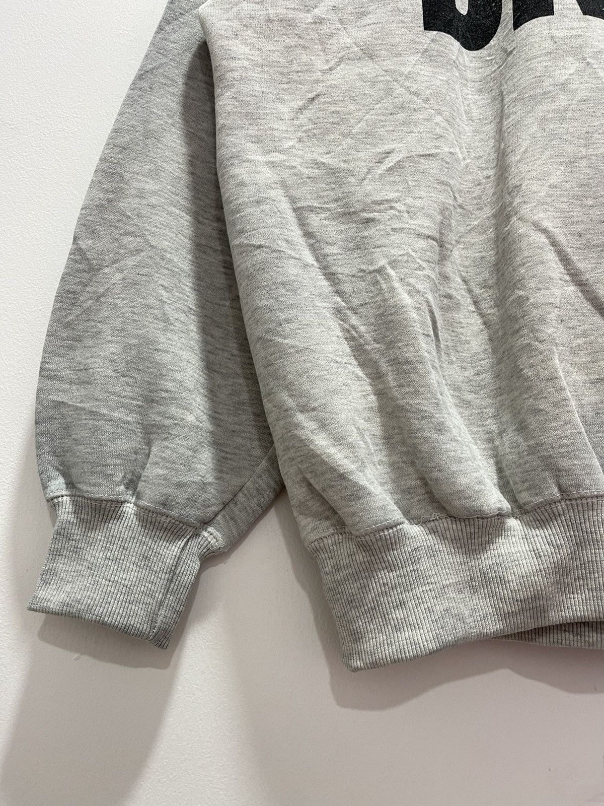 DKNY × Vintage VINTAGE 90s DKNY NYC SPELLOUT DISTRESSED SWEATSHIRT Size US L / EU 52-54 / 3 - 4 Thumbnail