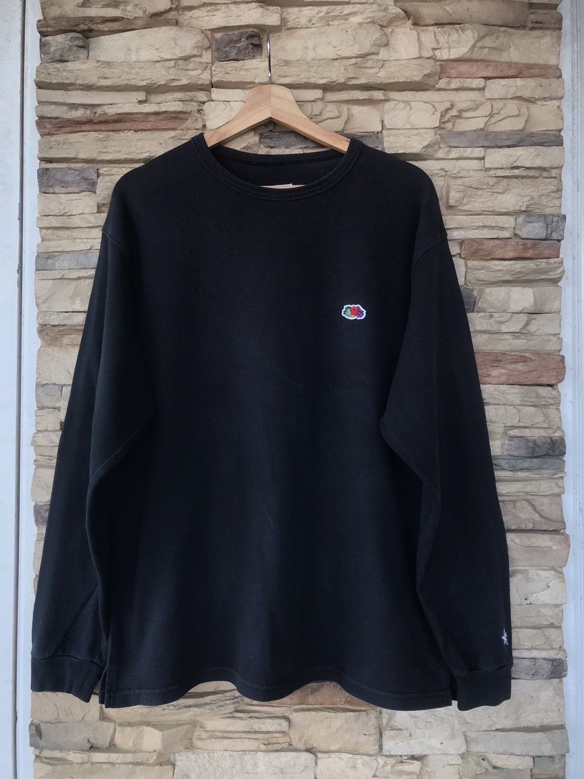 Vintage Vintage Fruit of the Loom Sportswear Longsleeve Tee Size US L / EU 52-54 / 3 - 1 Thumbnail