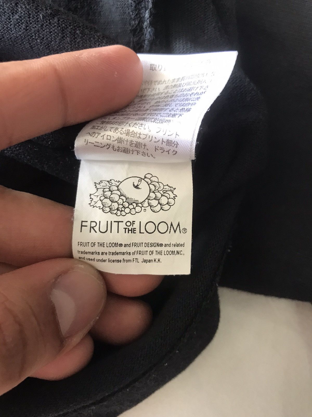 Vintage Vintage Fruit of the Loom Sportswear Longsleeve Tee Size US L / EU 52-54 / 3 - 11 Thumbnail