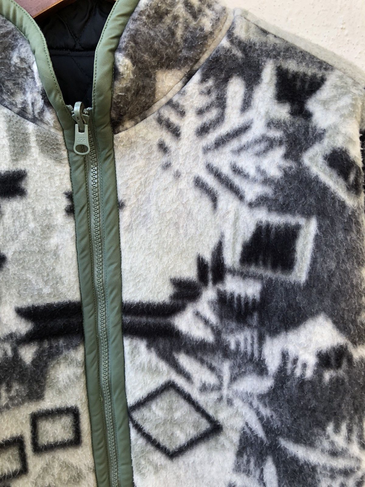 Japanese Brand 🔥Brand Tyrolia FullPrint Fleece Quilt Revisible Size US L / EU 52-54 / 3 - 3 Thumbnail