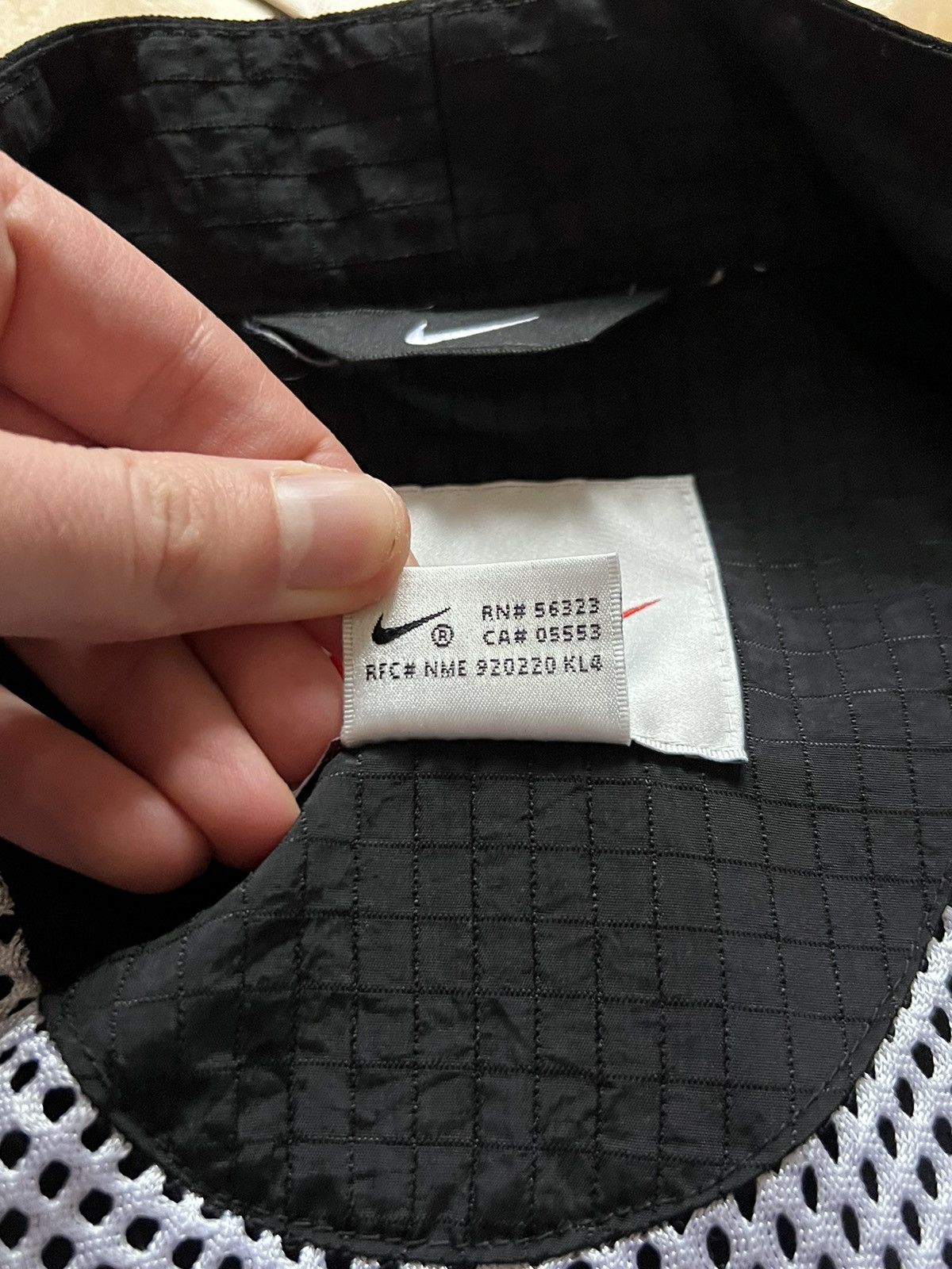 Nike × Vintage Vintage Nike Y2K Nylon Jacket Drill Embroidered Big Logo Size US M / EU 48-50 / 2 - 18 Thumbnail
