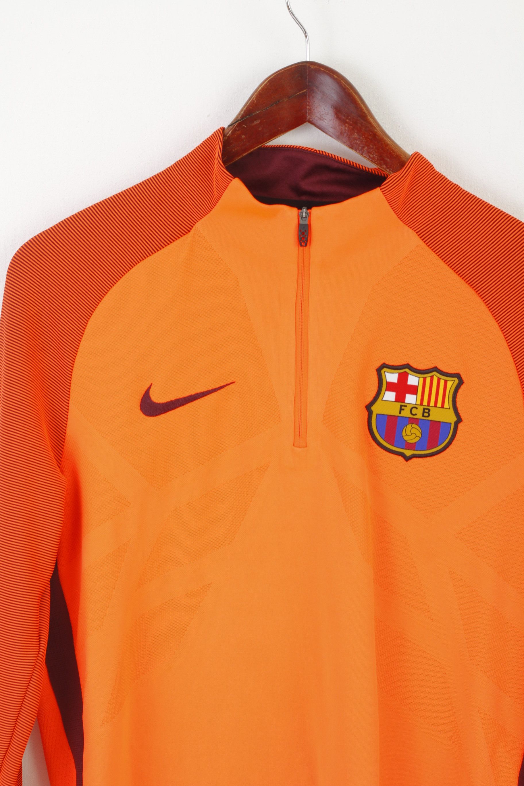 Nike Nike Men M Shirt Neon Orange FC Barcelona Aeroswifr 9004 Size US M / EU 48-50 / 2 - 3 Thumbnail