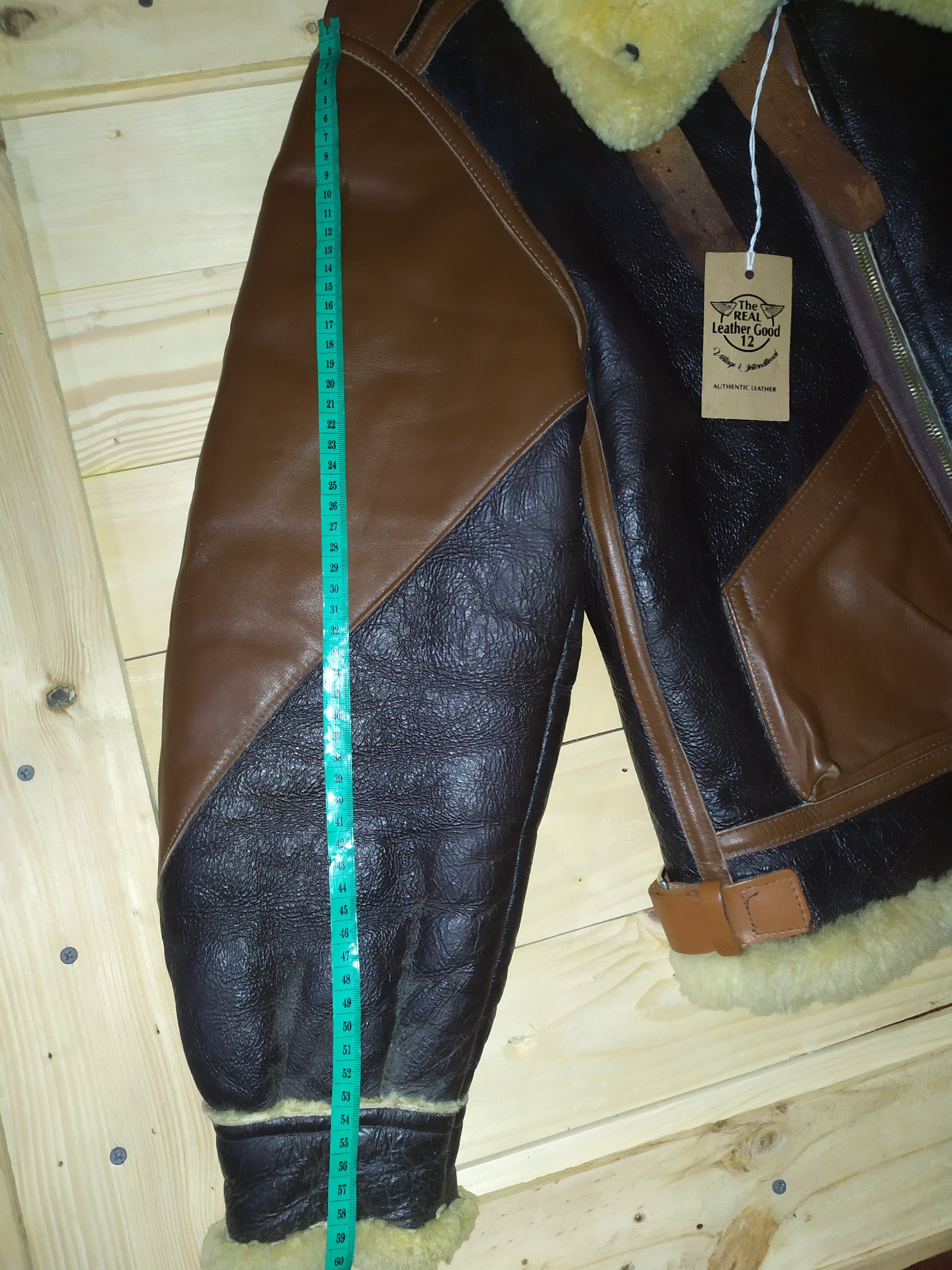 Buzz Rickson's B.RICKSON CLO. CO LEATHER DUO TONE TYPE B3 FLIGHT JACKET Size US M / EU 48-50 / 2 - 18 Thumbnail