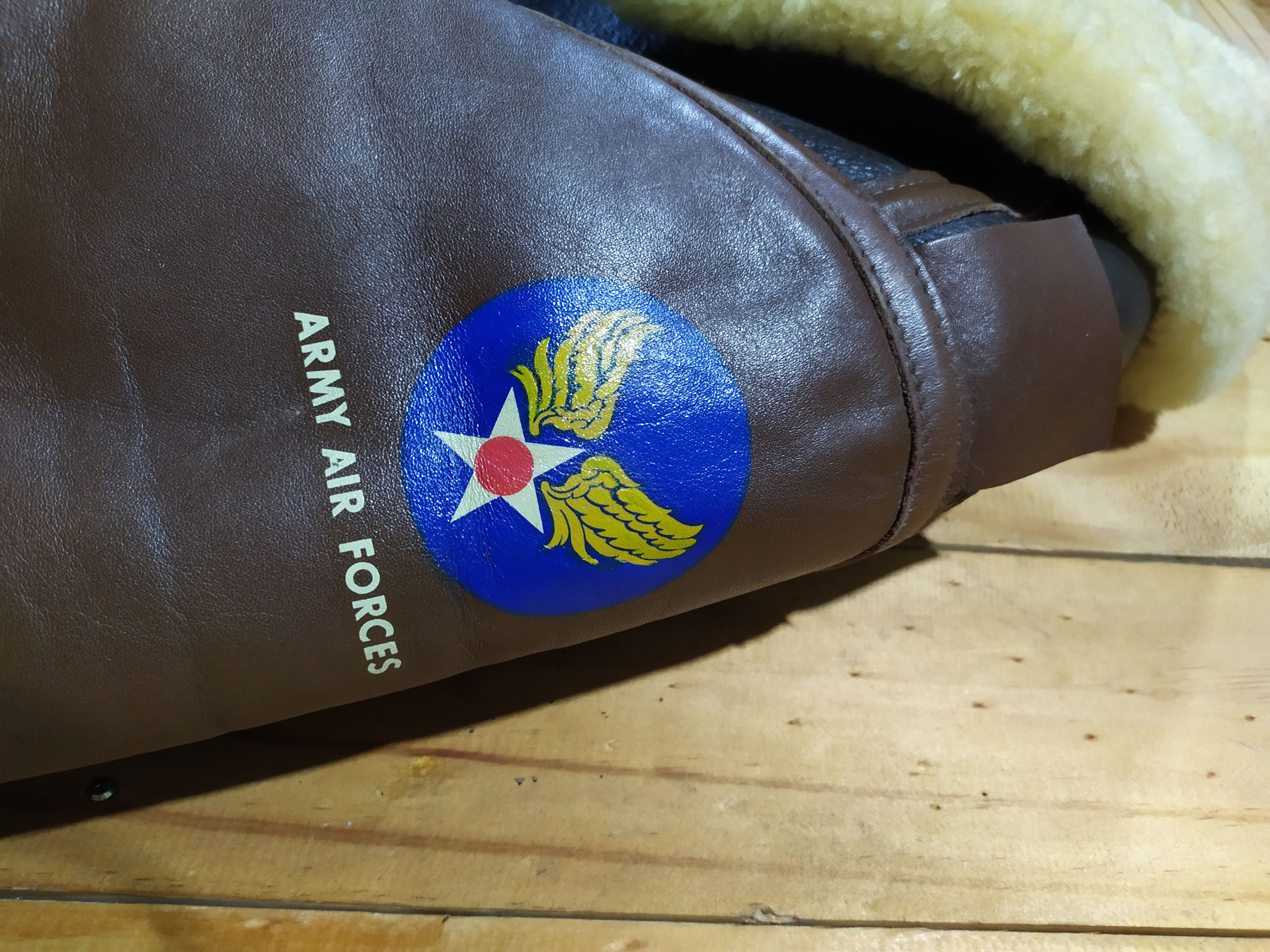 Buzz Rickson's B.RICKSON CLO. CO LEATHER DUO TONE TYPE B3 FLIGHT JACKET Size US M / EU 48-50 / 2 - 9 Thumbnail