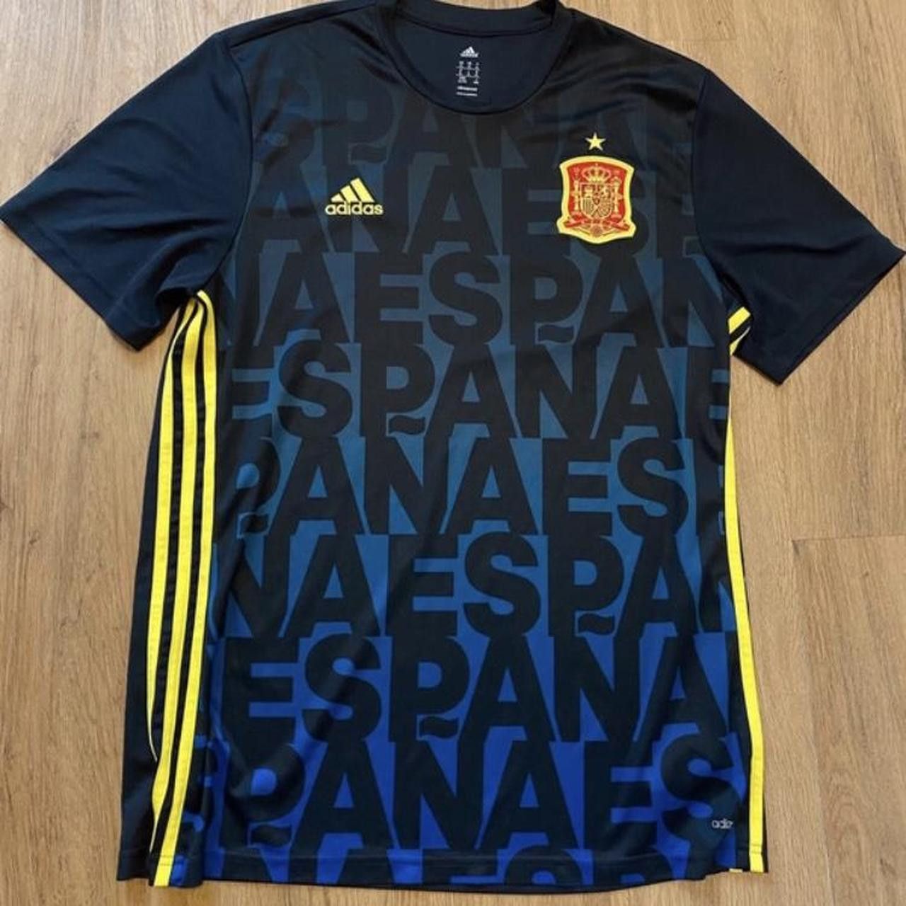 2015-16 Spain Adidas Football Shirt
