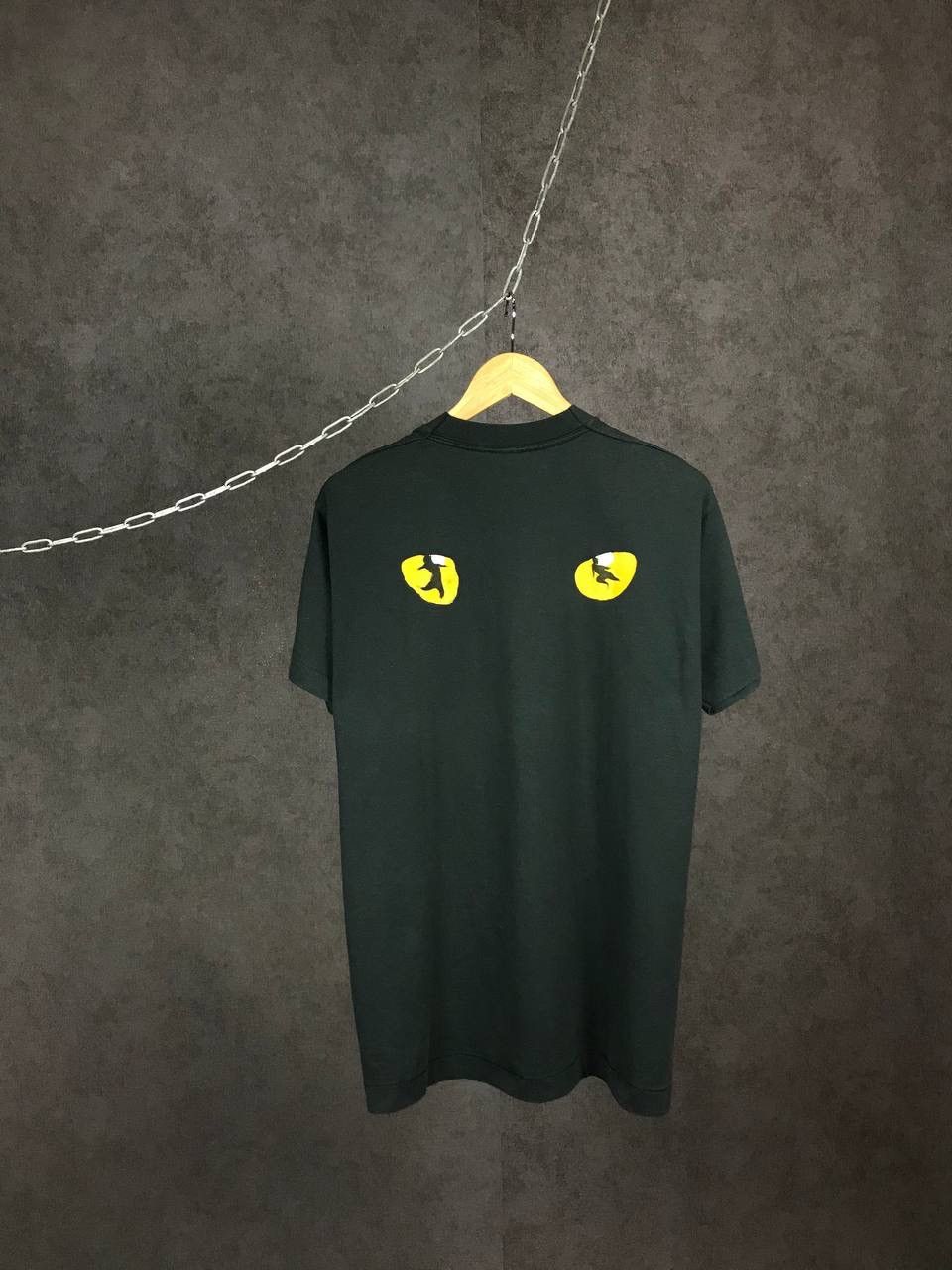 Vintage Cats 1981 The Really Useful American vintagemade in USA tee Size US L / EU 52-54 / 3 - 2 Thumbnail