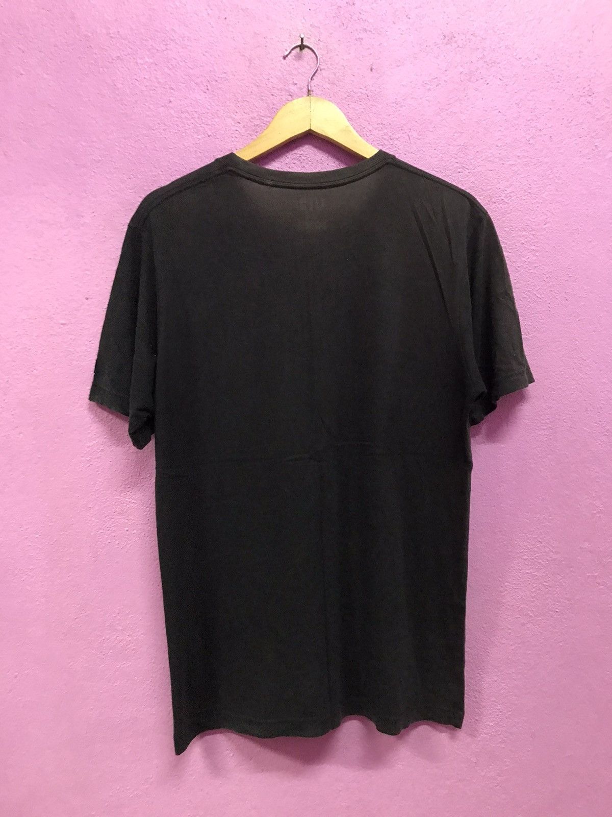 One Piece Roronoa Zoro T-Shirts Size L Size US L / EU 52-54 / 3 - 2 Thumbnail