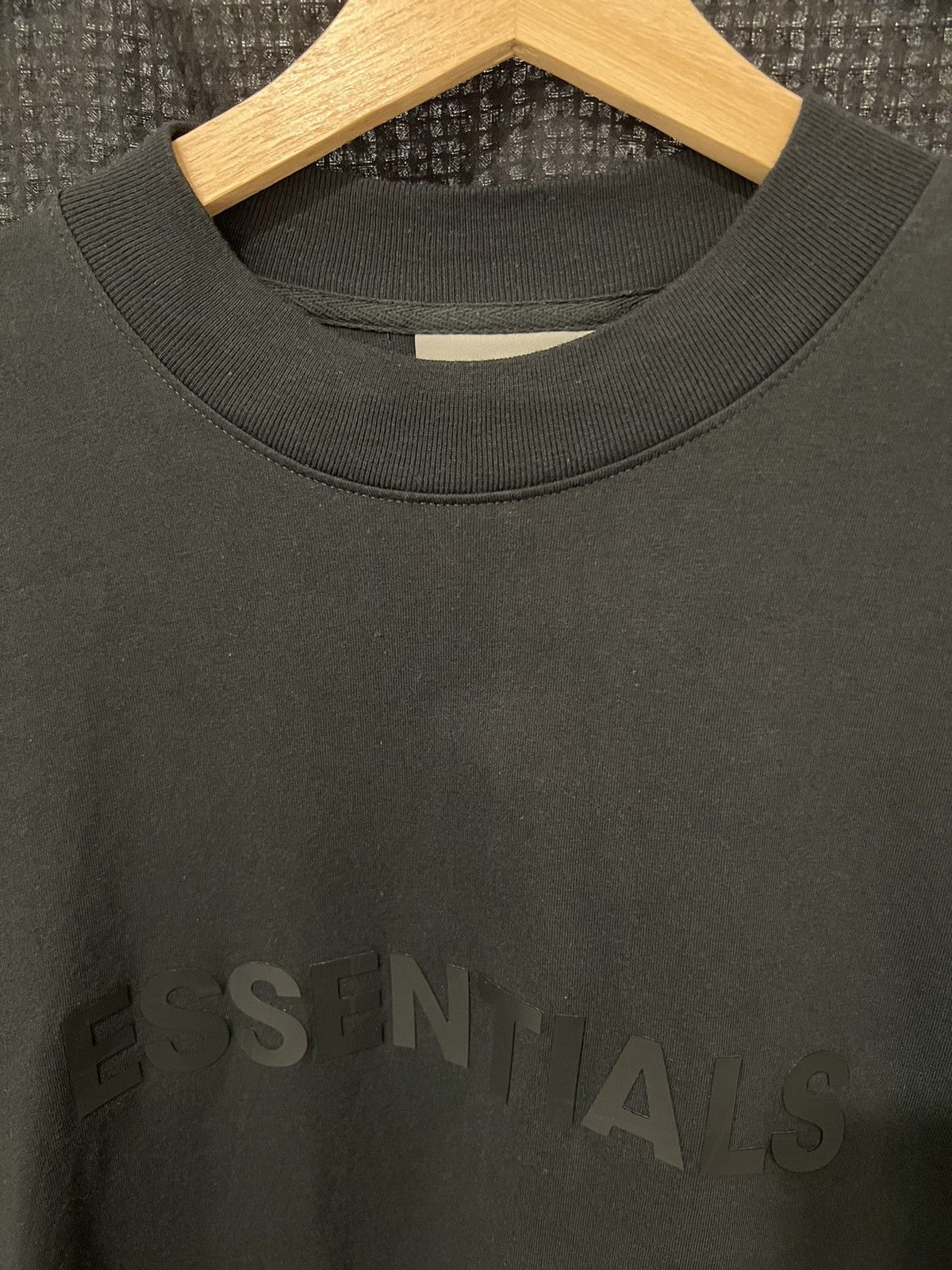 Essentials × Fear of God Crewneck Applique Logo L/S Tee Size US S / EU 44-46 / 1 - 3 Thumbnail